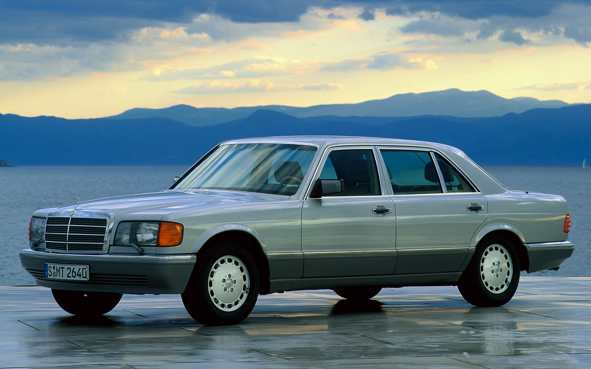 Mercedes-Benz Retro 1980-85 500 Sel Blue Wallpapers