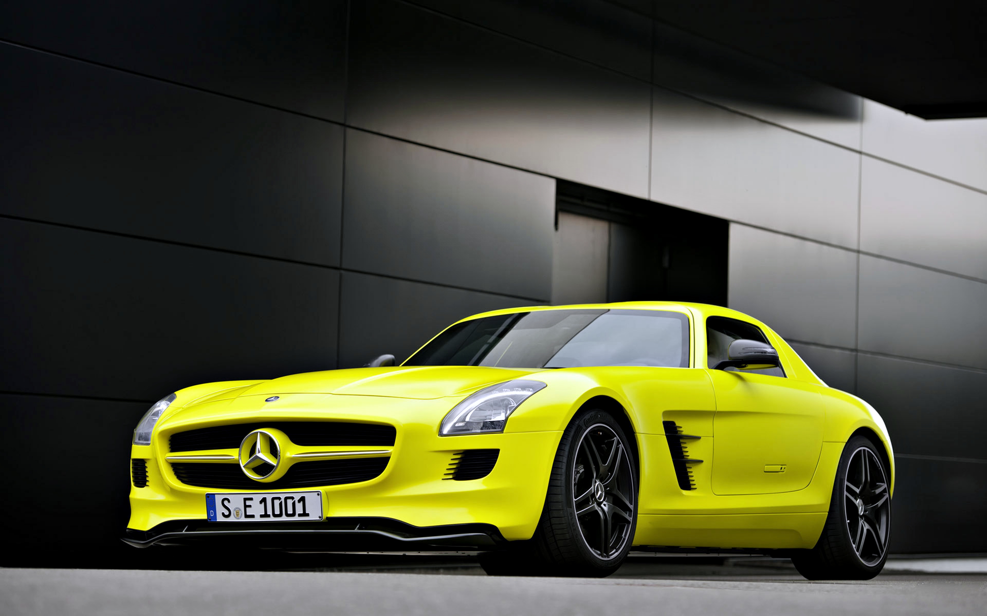 Mercedes-Benz Sls Amg Wallpapers