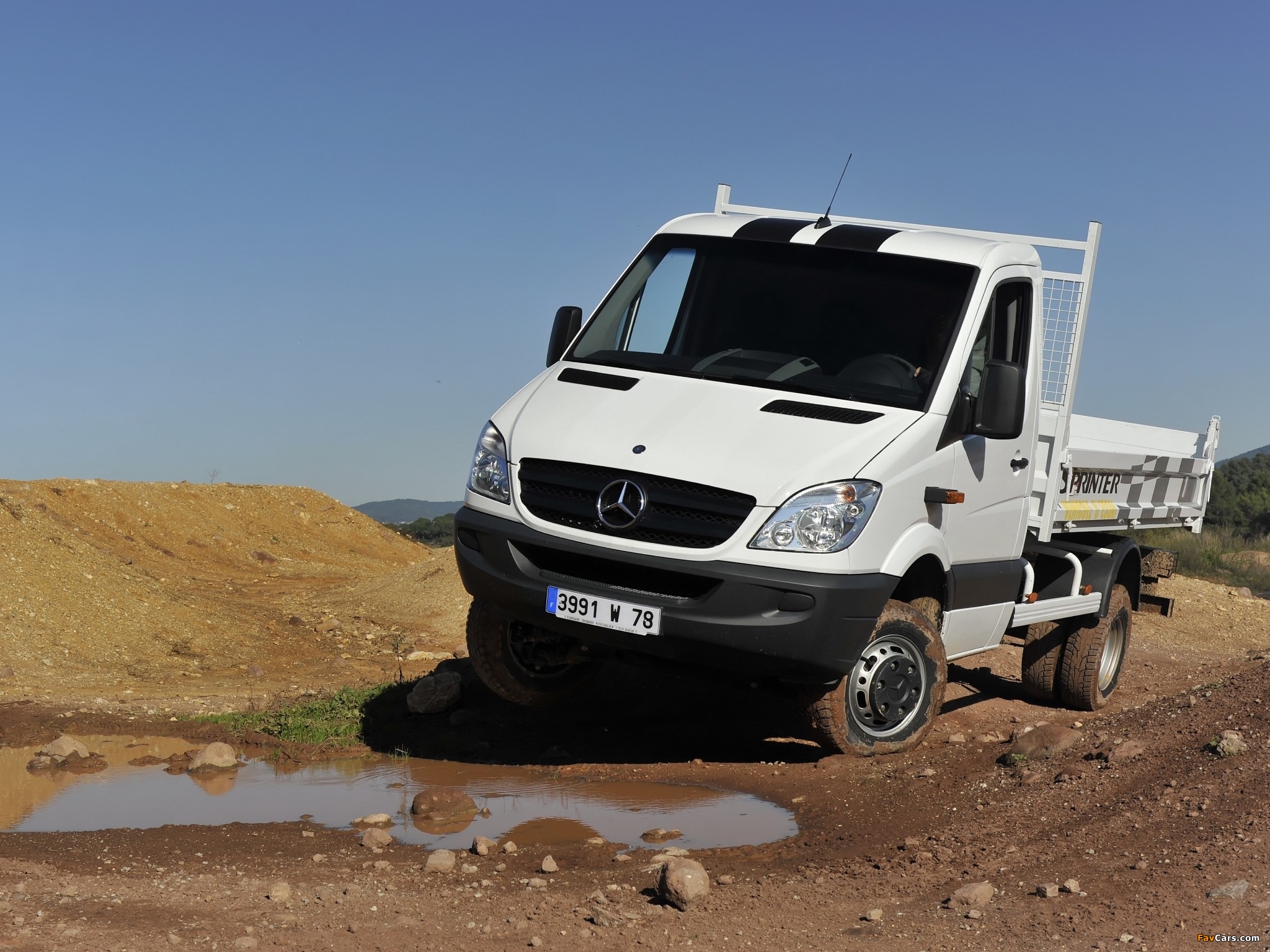 Mercedes-Benz Sprinter Wallpapers