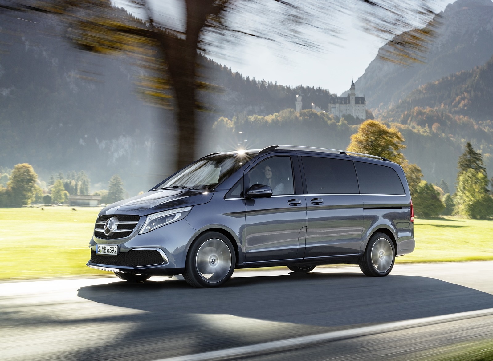 Mercedes-Benz V-Class Wallpapers