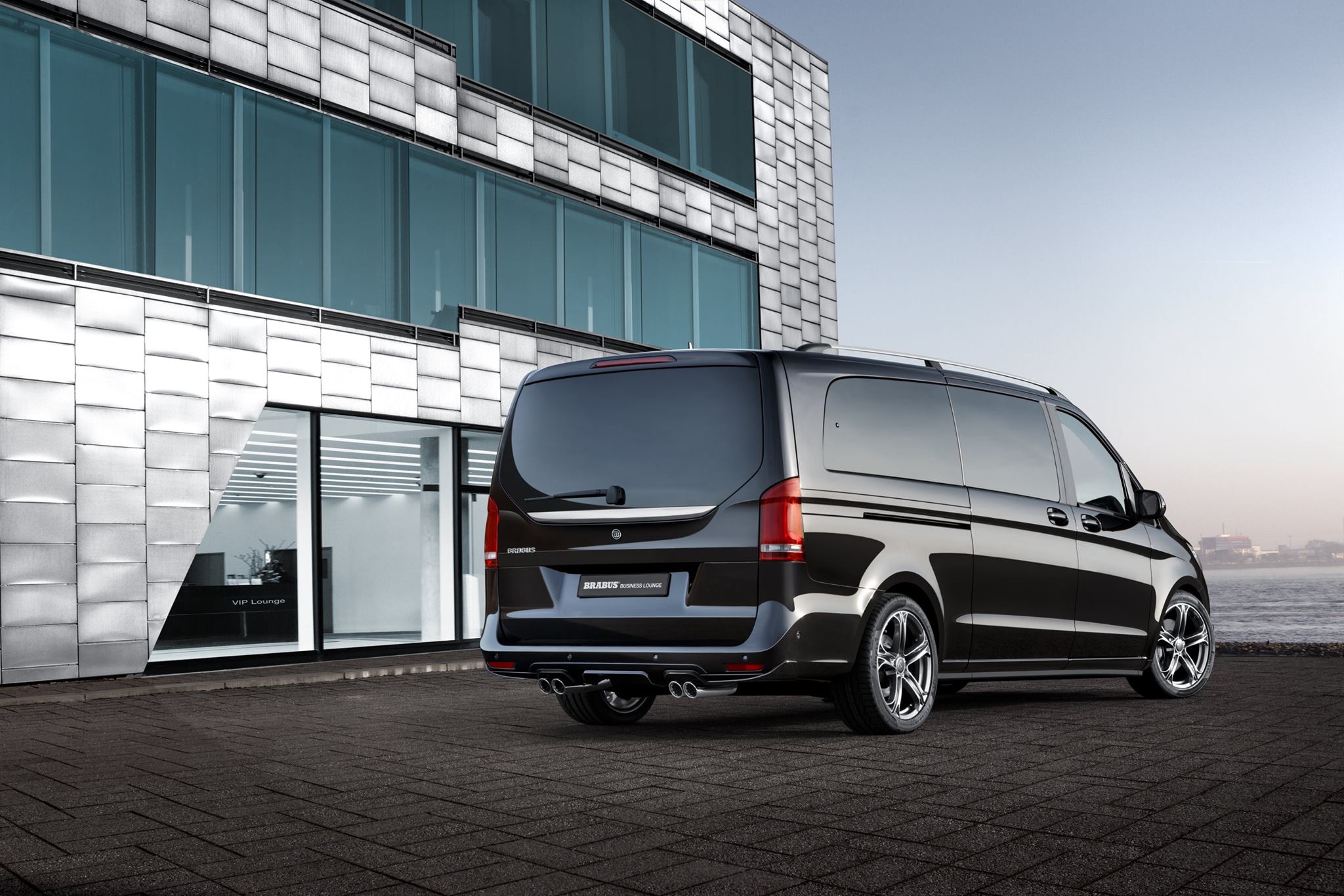 Mercedes-Benz V-Class Wallpapers