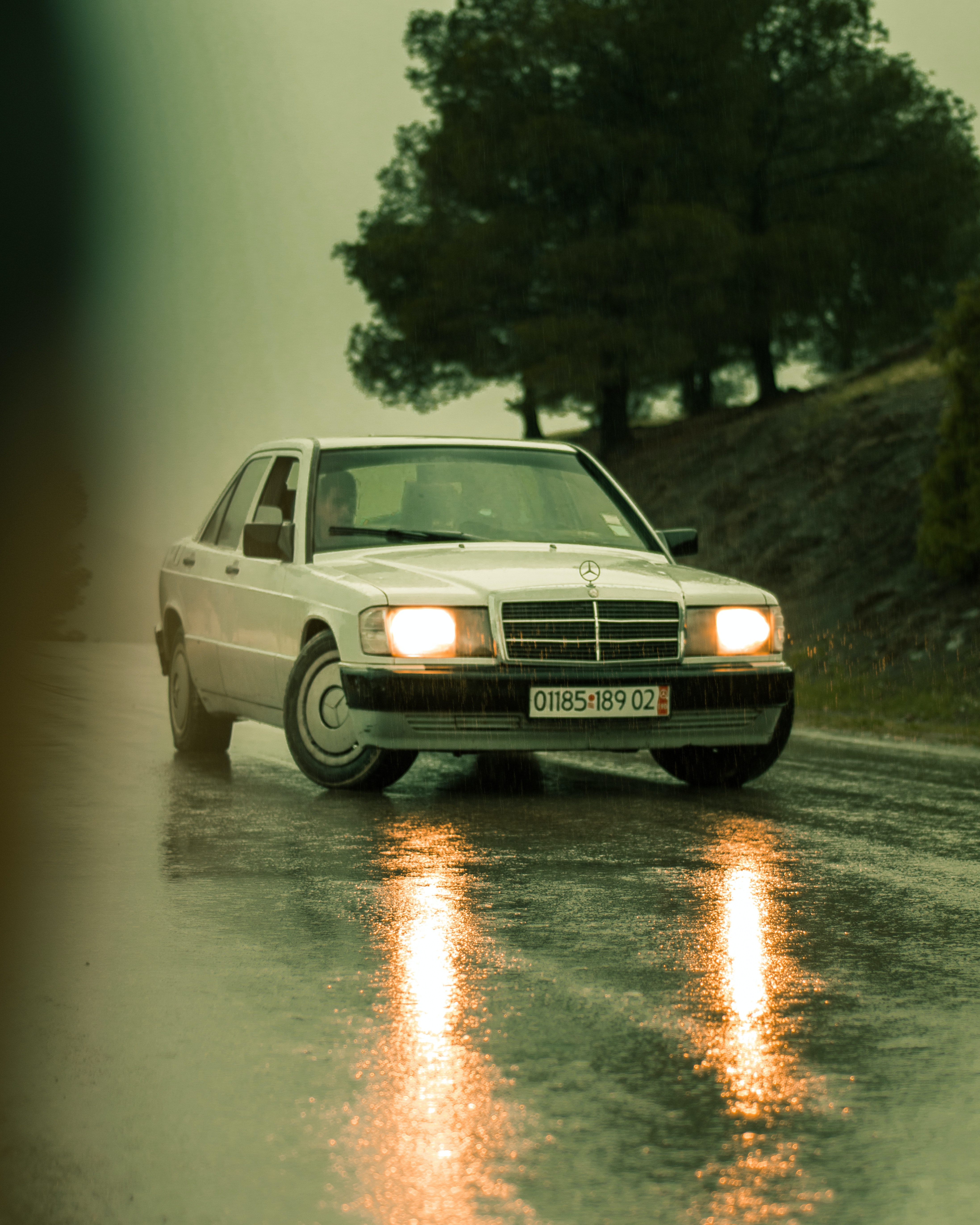 Mercedes-Benz W114 Wallpapers