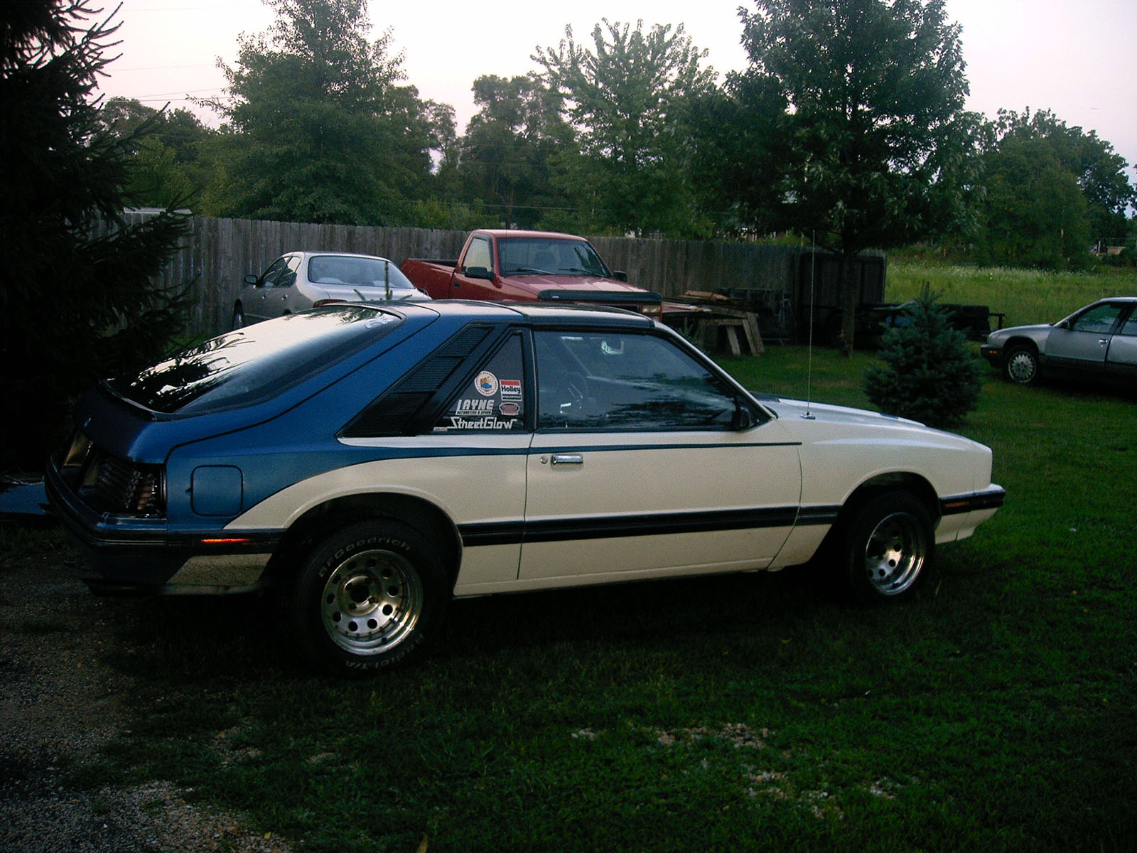 Mercury Capri Wallpapers