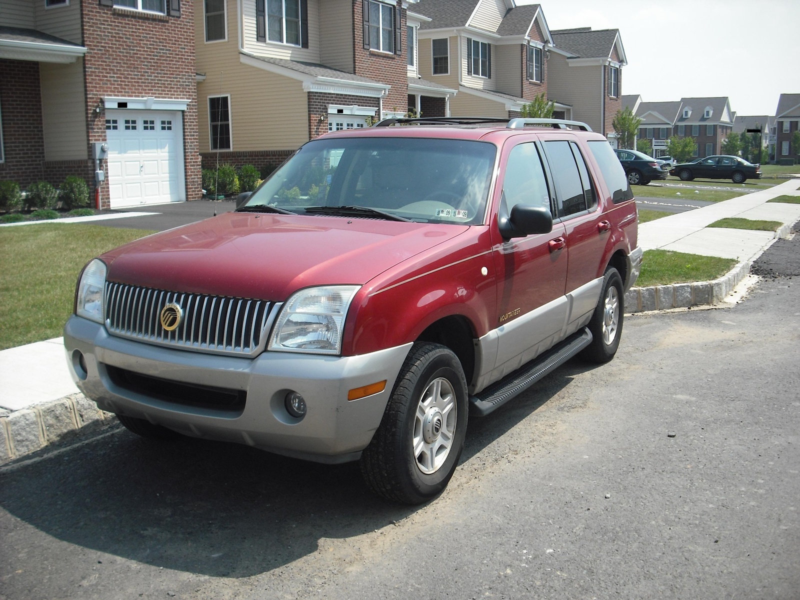 Mercury Mountaineer Wallpapers