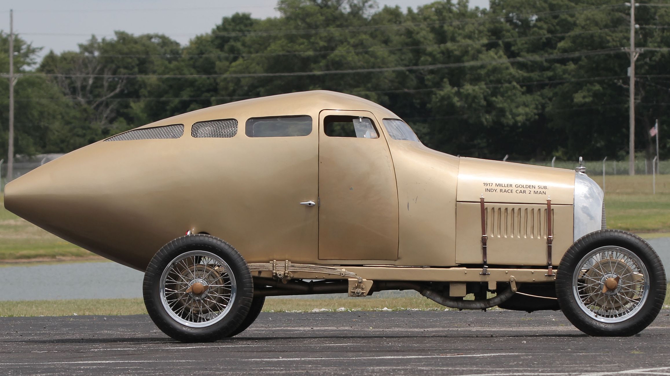 Miller Golden Submarine Wallpapers