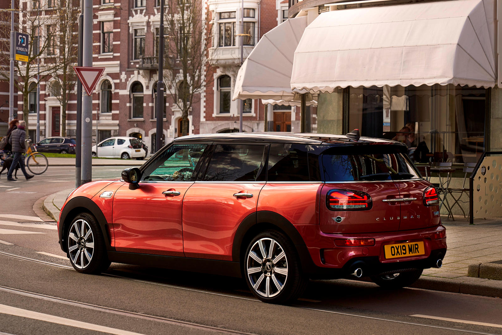 Mini Clubman Cooper S Wallpapers