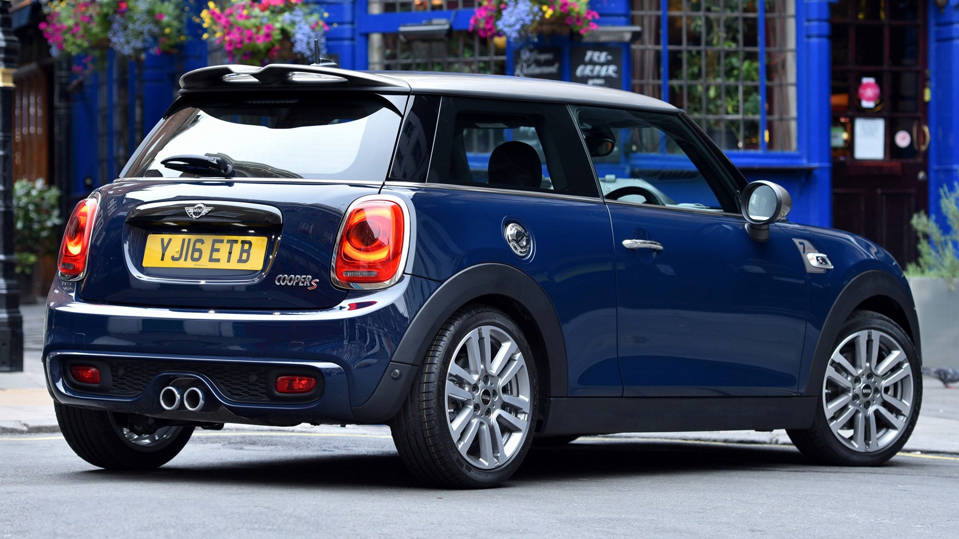 Mini Cooper S Seven Wallpapers