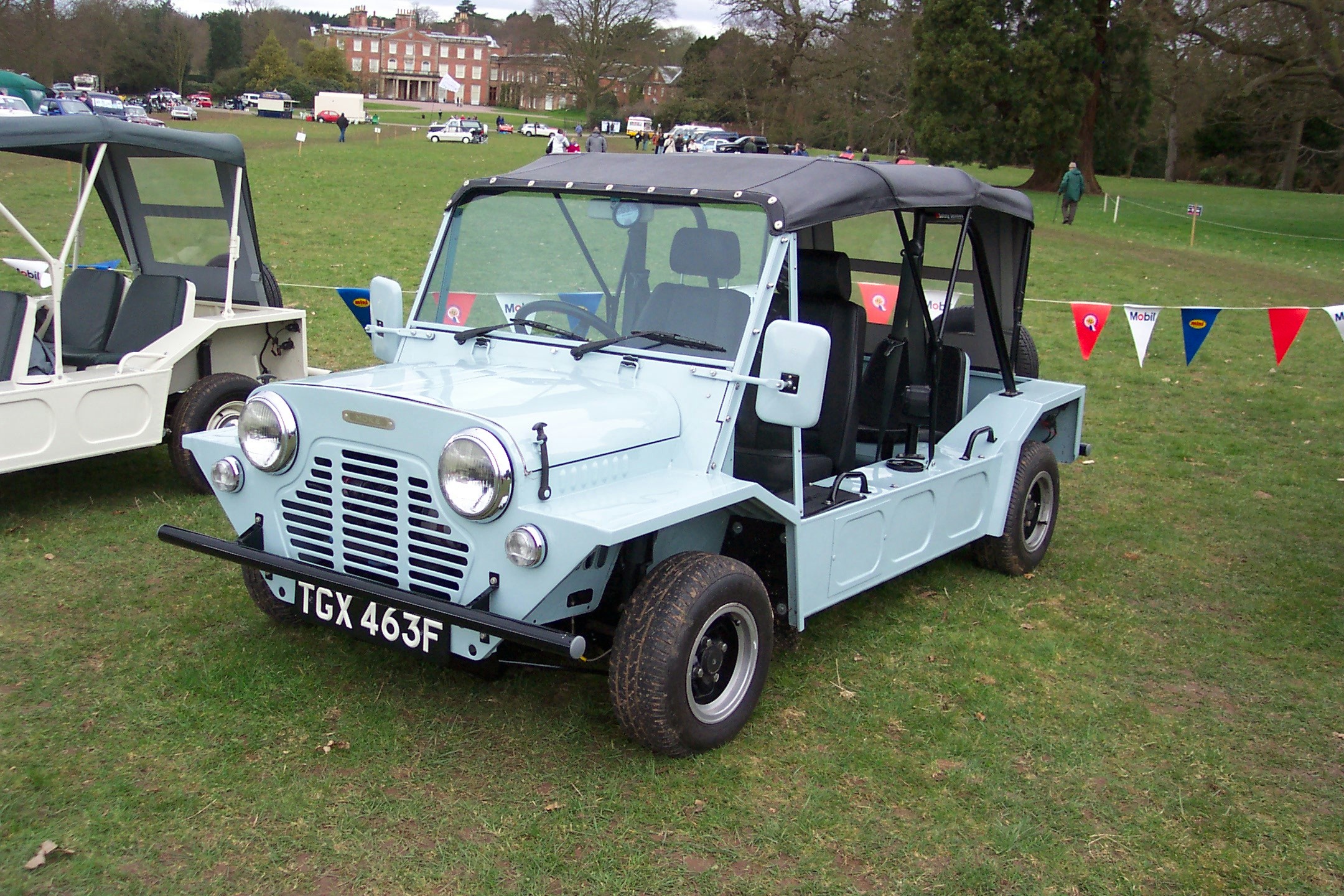 Mini Moke Wallpapers