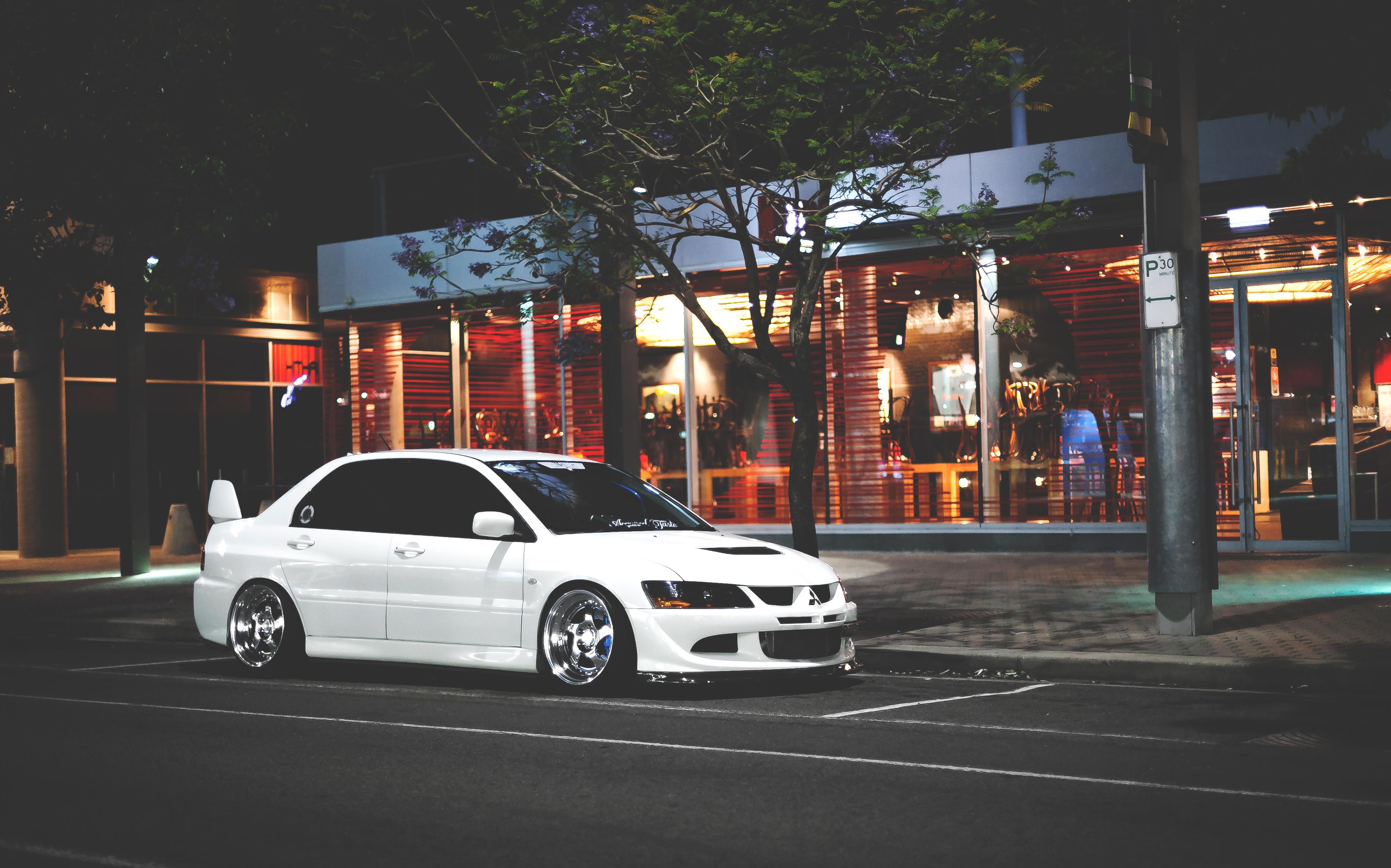 Mitsubishi Evolution Viii Wallpapers