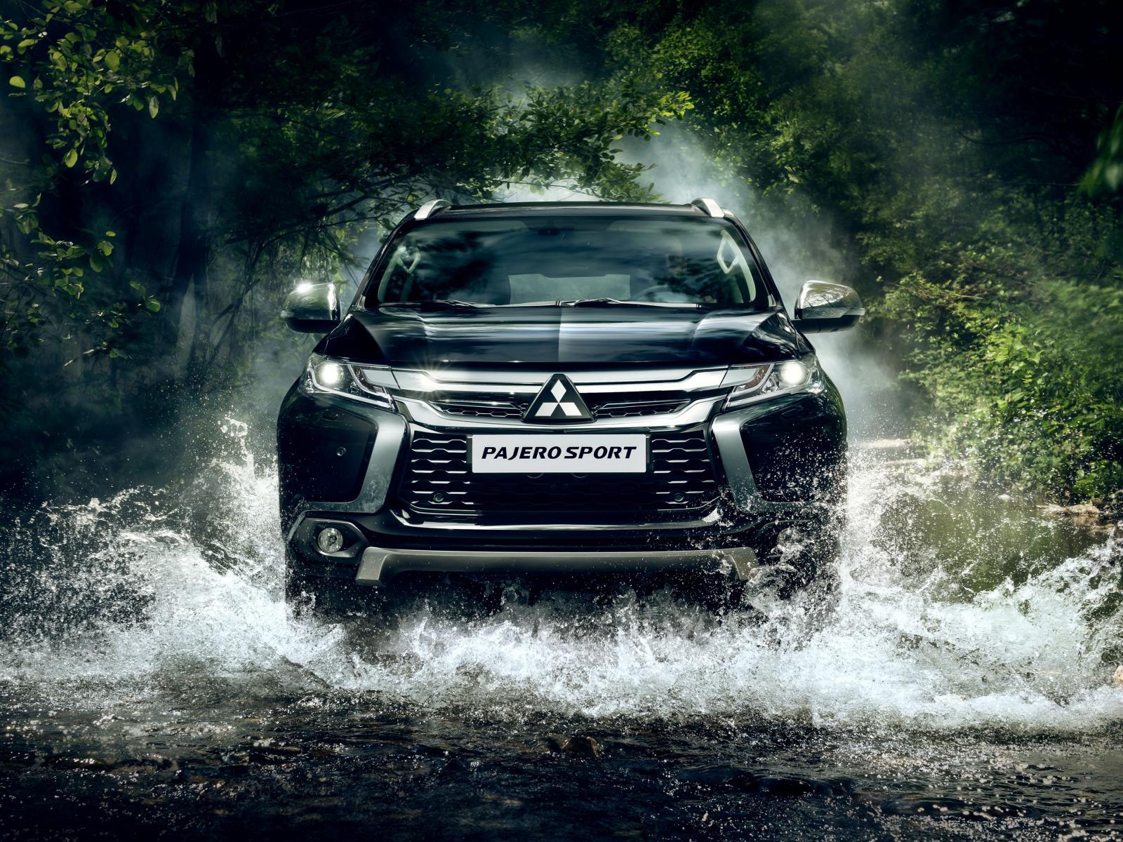 Mitsubishi Outlander Wallpapers