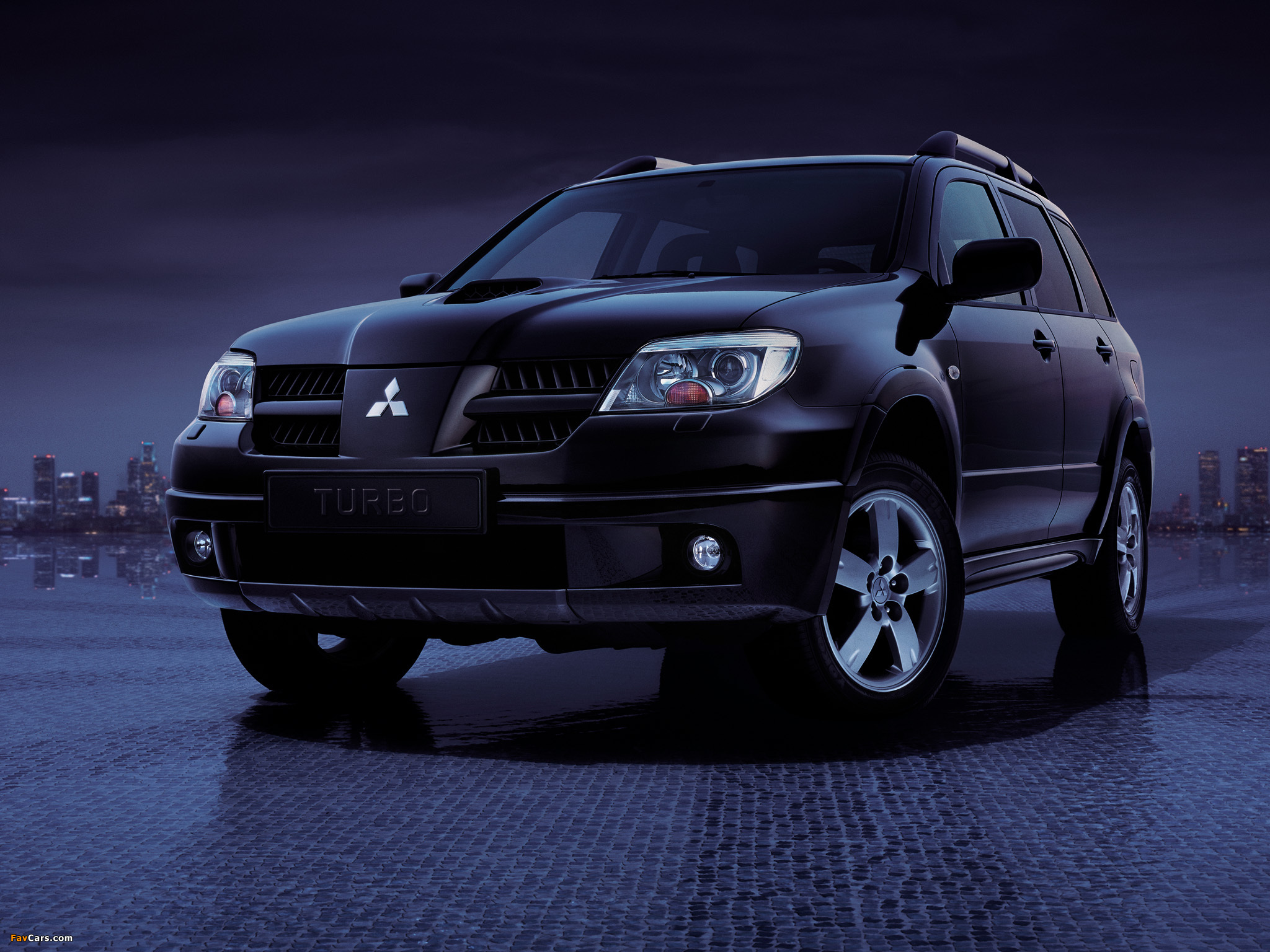 Mitsubishi Outlander Wallpapers