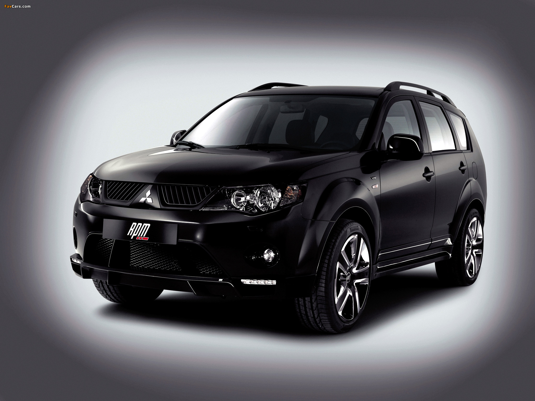 Mitsubishi Outlander Wallpapers