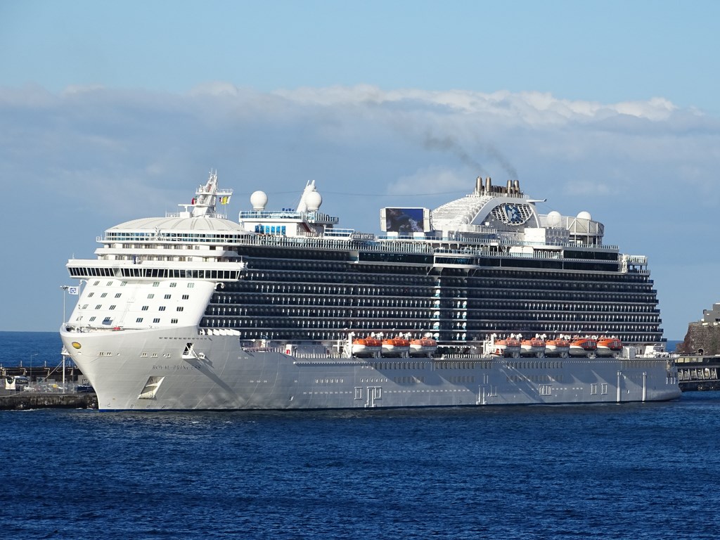 Ms Royal Princess Wallpapers