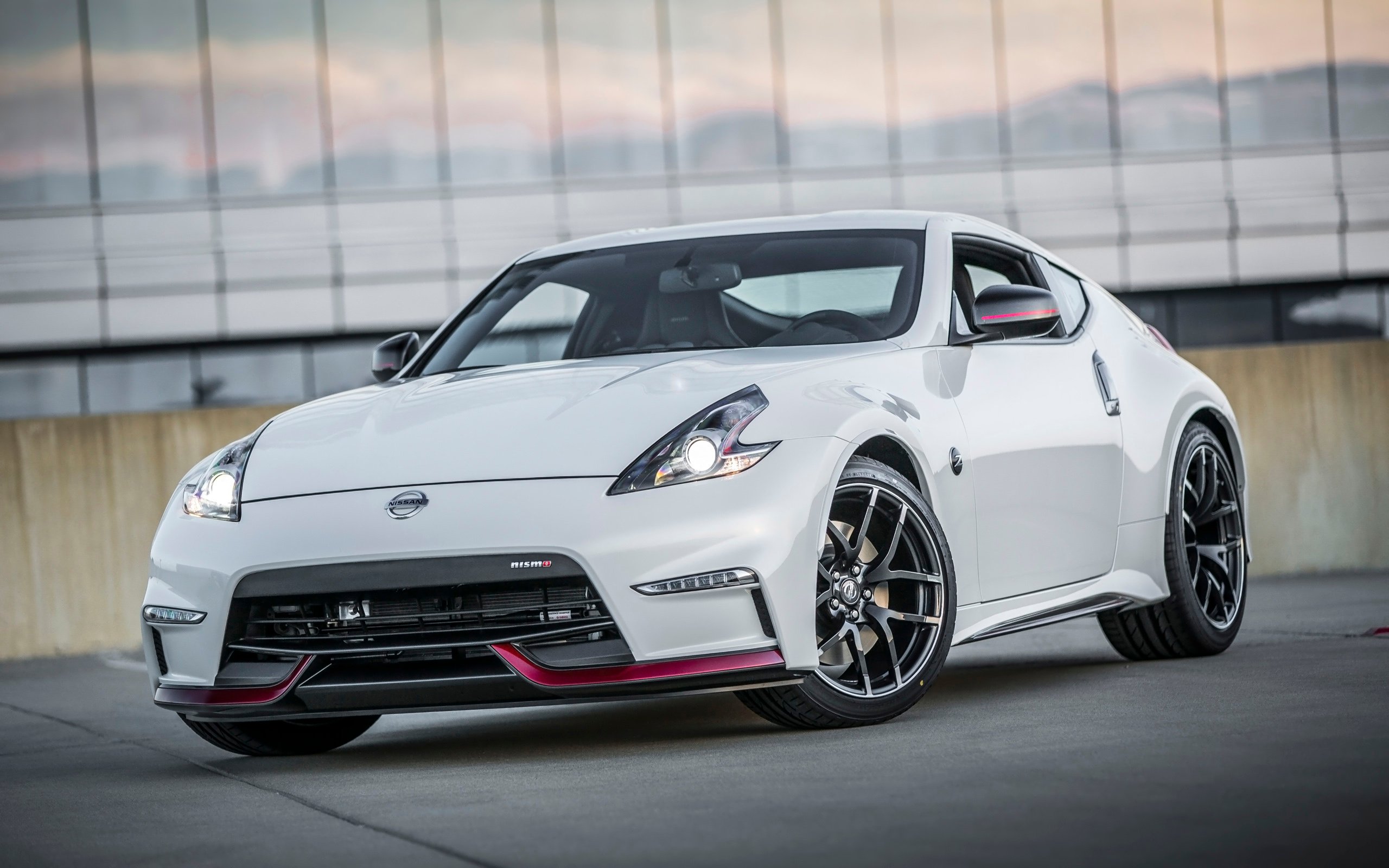 Nissan 370Z Nismo Wallpapers