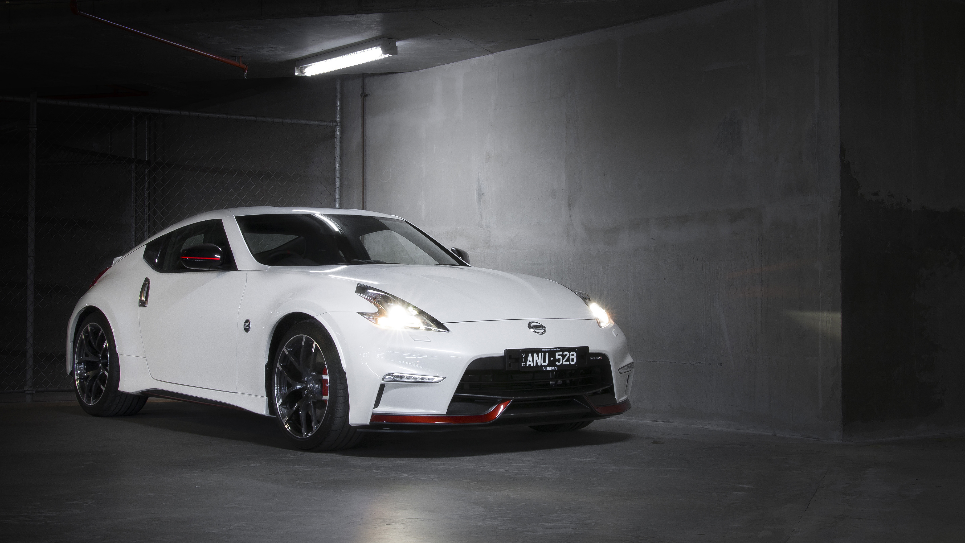 Nissan 370Z Nismo Wallpapers