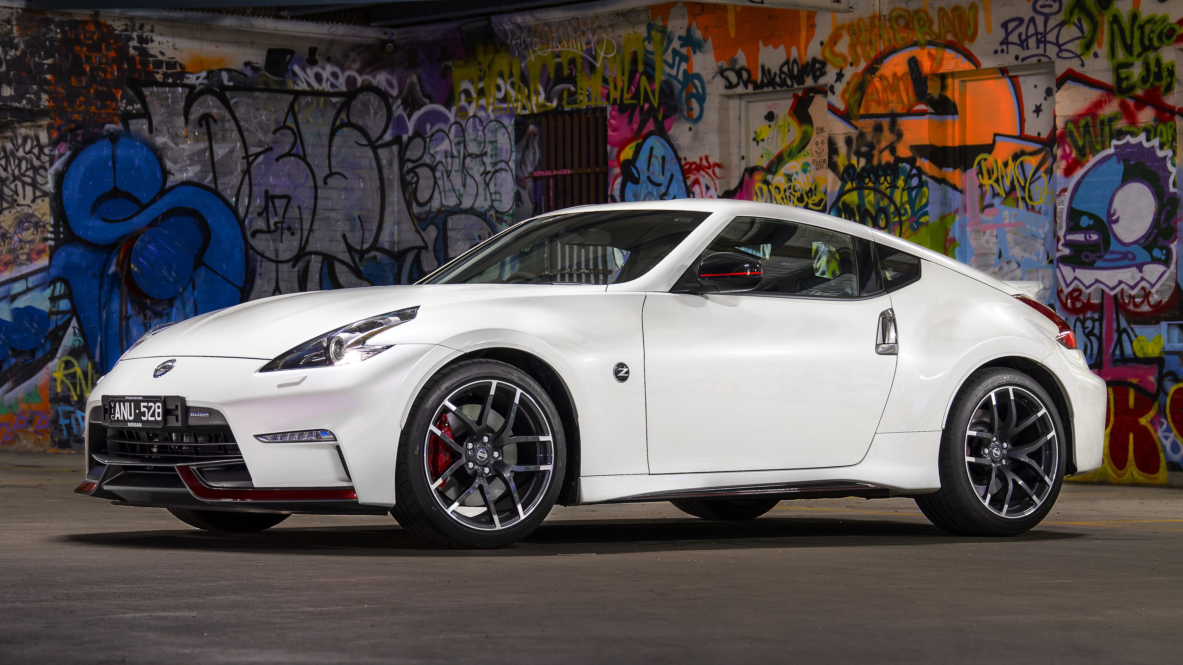 Nissan 370Z Sport Car Wallpapers