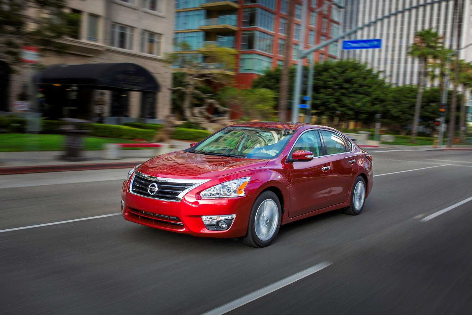 Nissan Altima Wallpapers