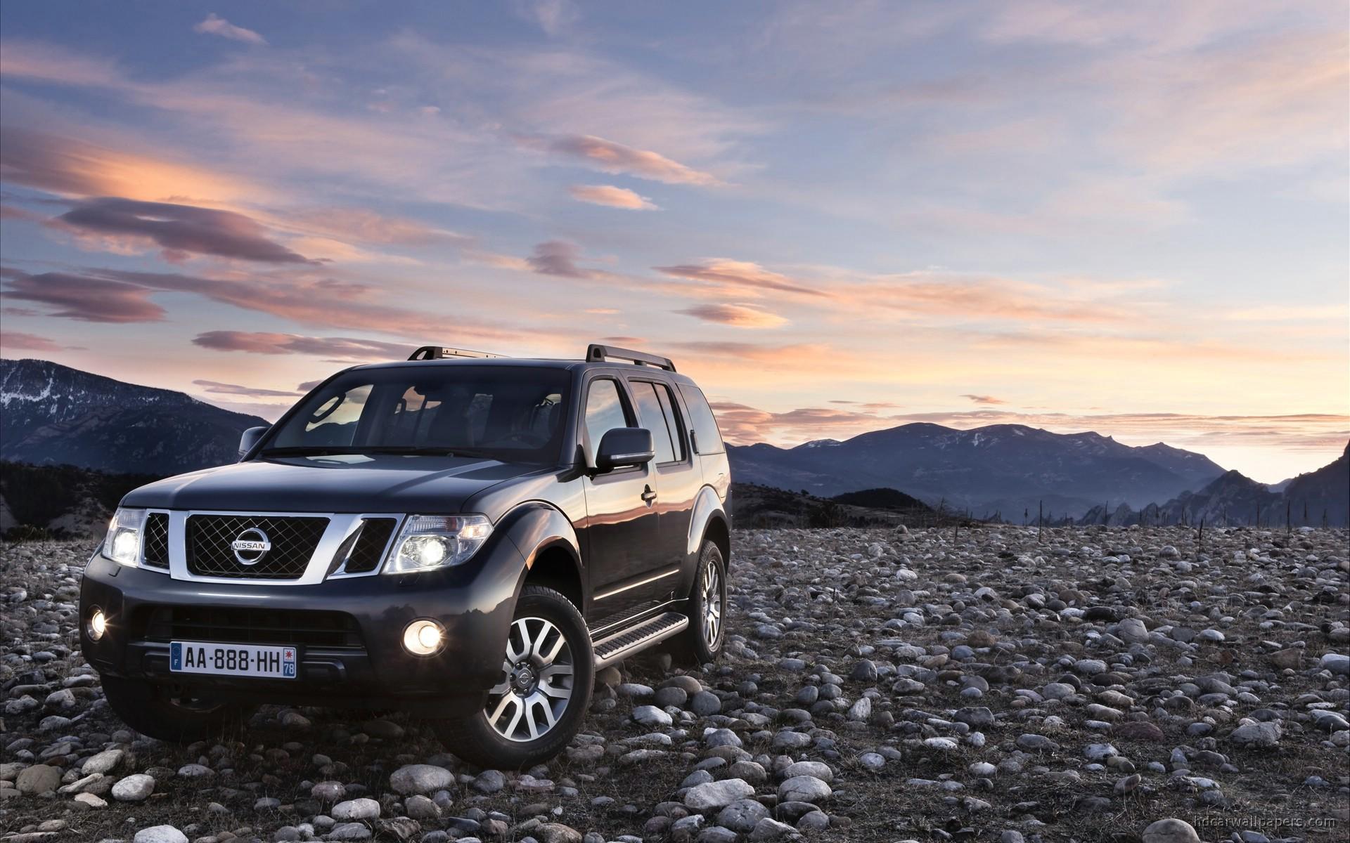 Nissan Pathfinder Wallpapers