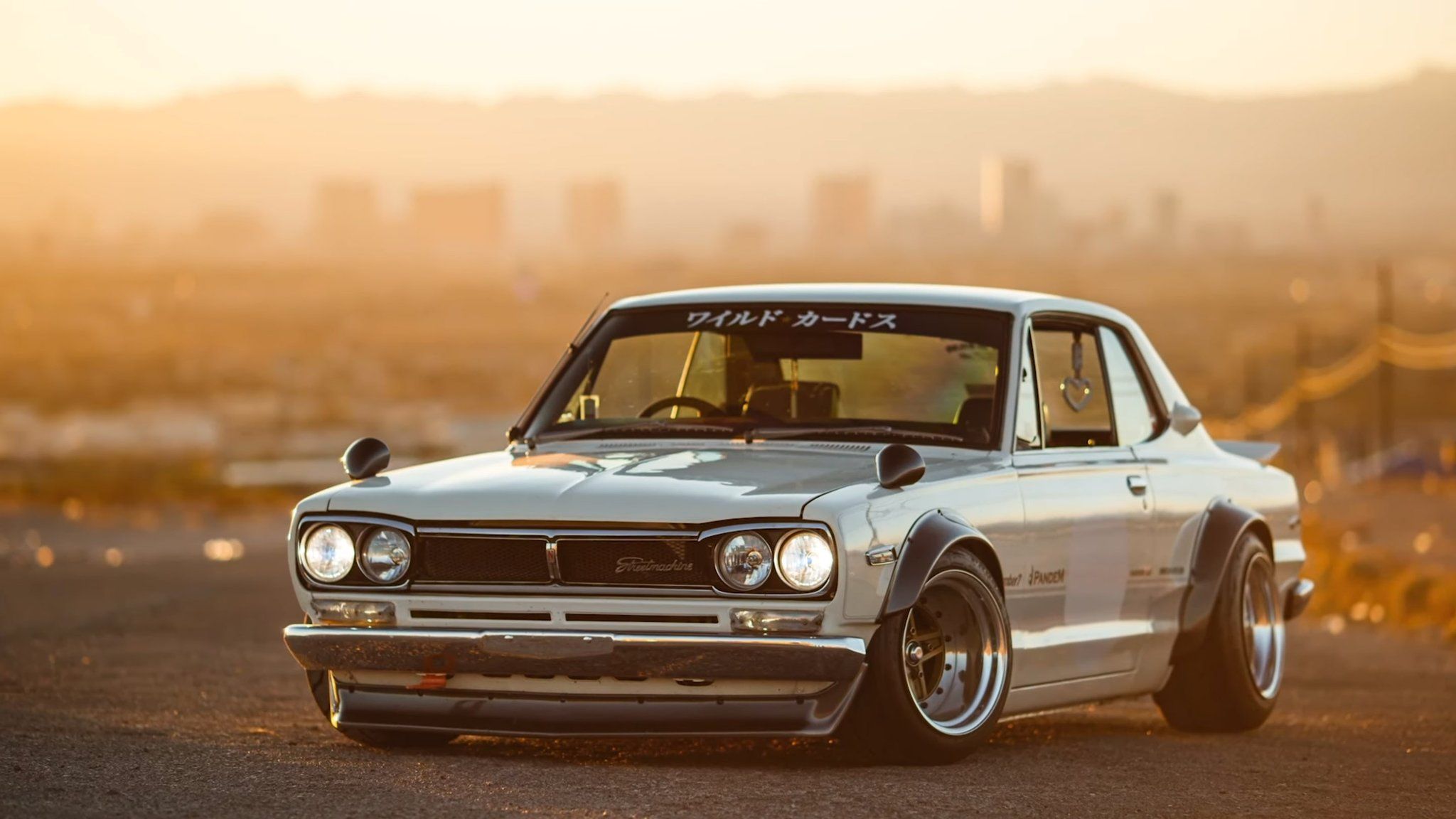 Nissan Skyline 2000Gt-R Wallpapers