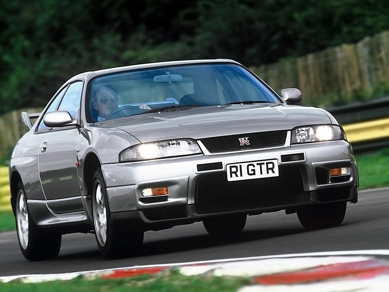 Nissan Skyline Gtr R33 Wallpapers