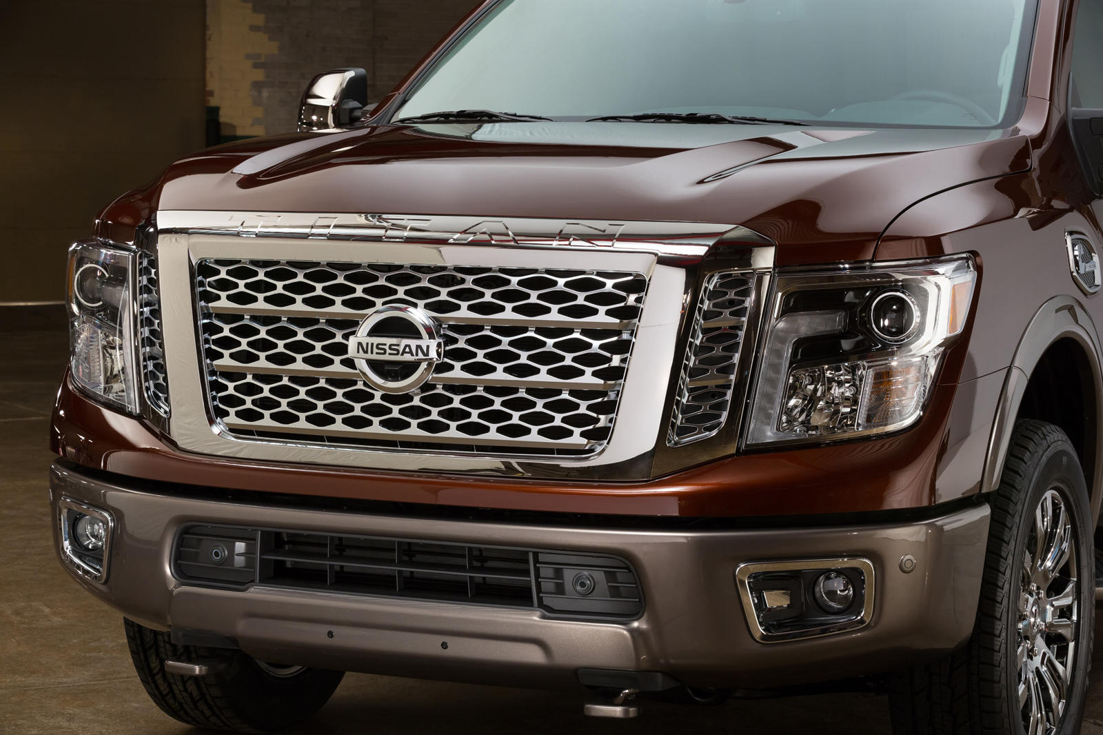 Nissan Titan Xd Platinum Wallpapers