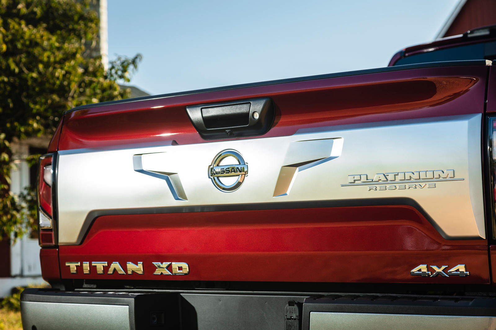 Nissan Titan Xd Platinum Wallpapers