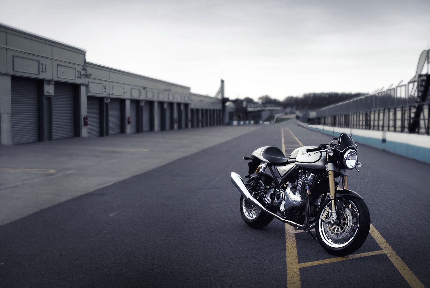 Norton Commando Cafe Racer Wallpapers