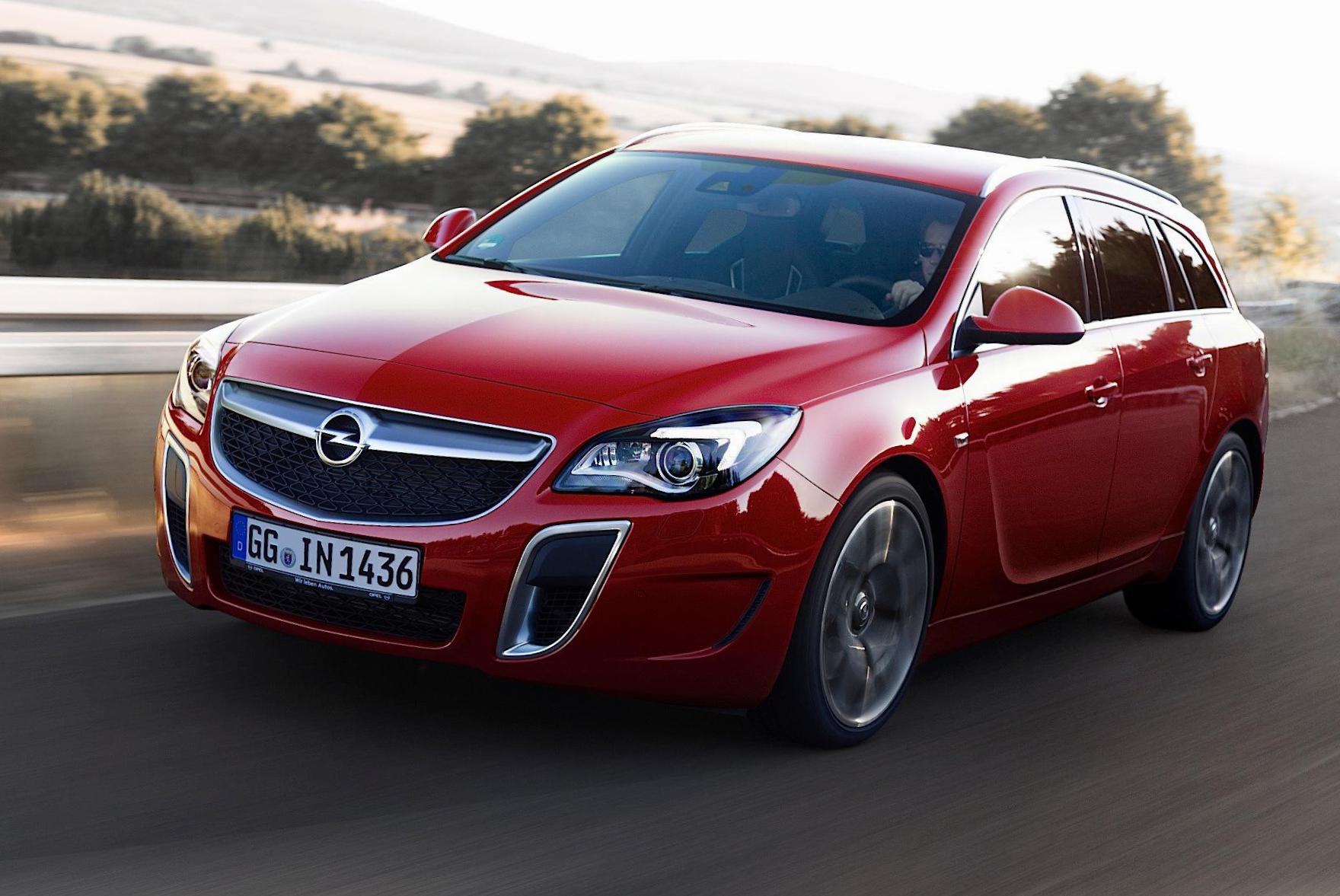 Opel Insignia Country Tourer Wallpapers