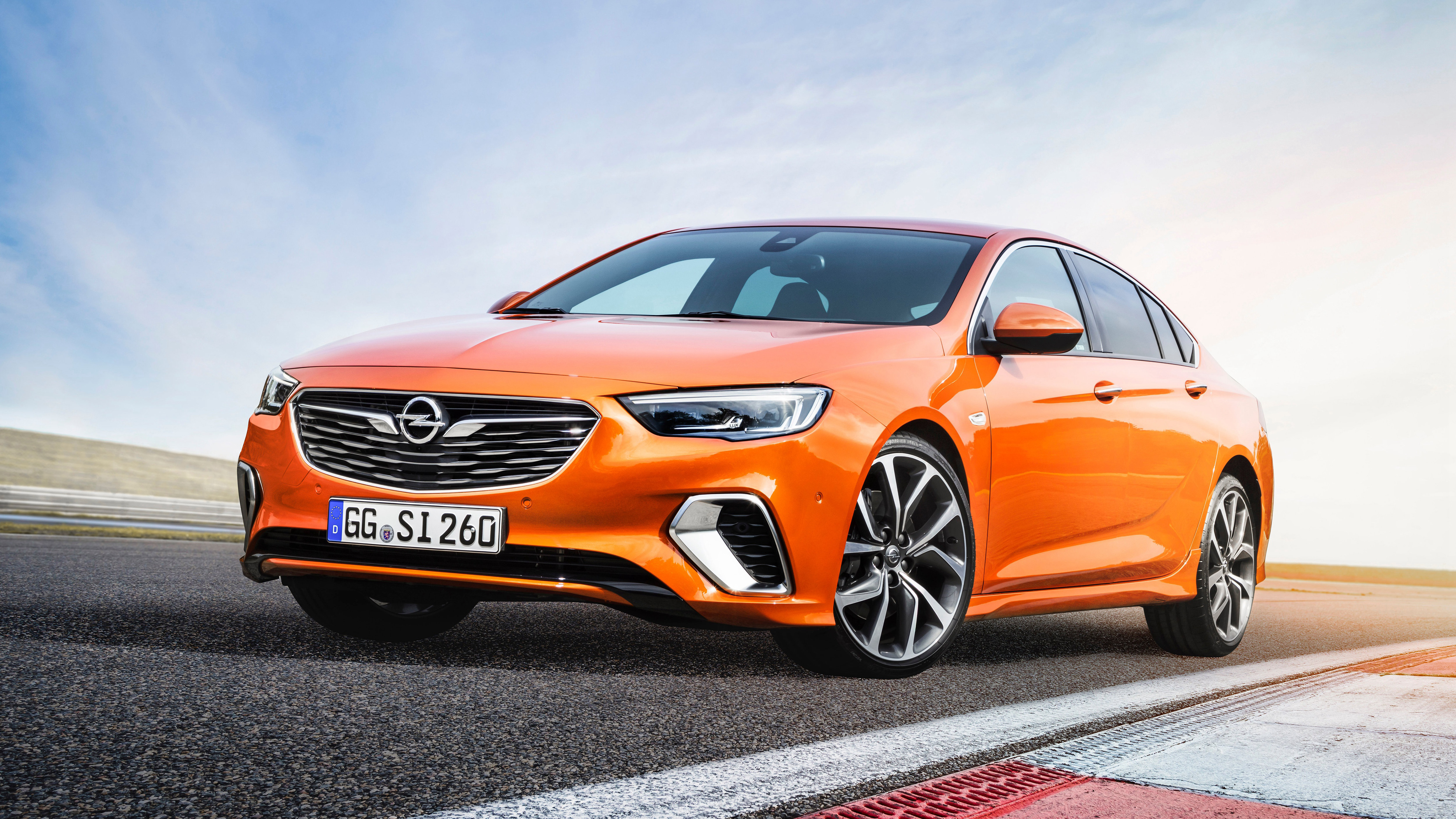 Opel Insignia Gsi Sports Tourer Wallpapers