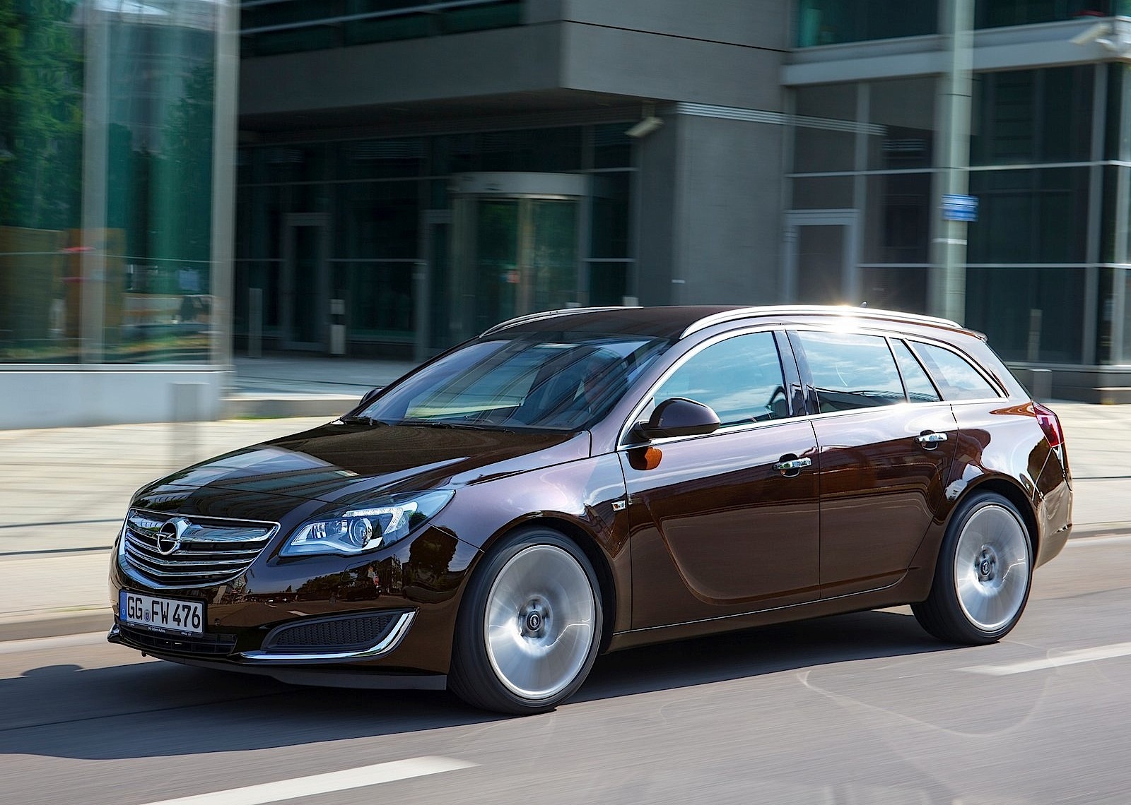 Opel Insignia Turbo X Country Tourer Wallpapers