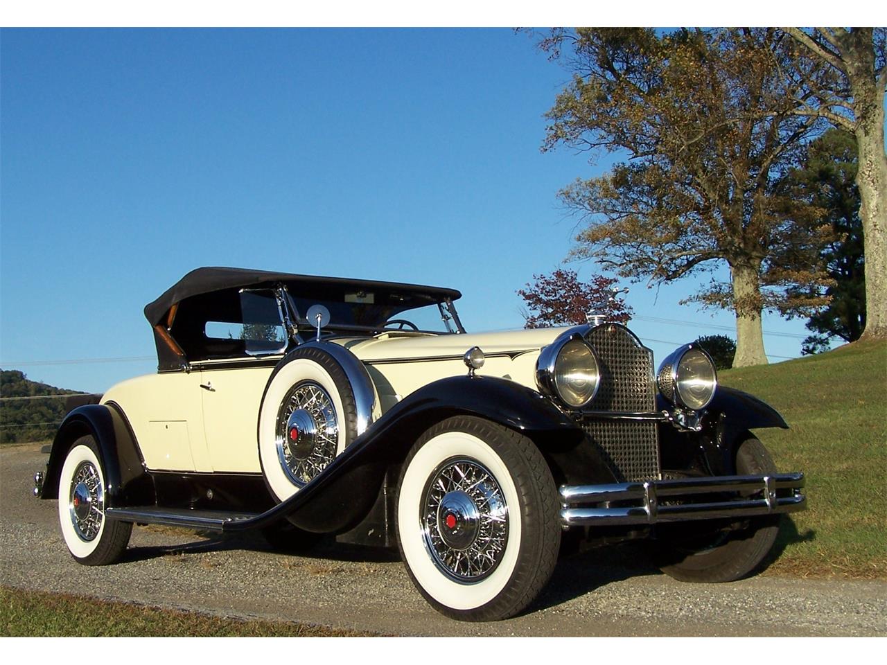 Packard Deluxe Eight Roadster Wallpapers