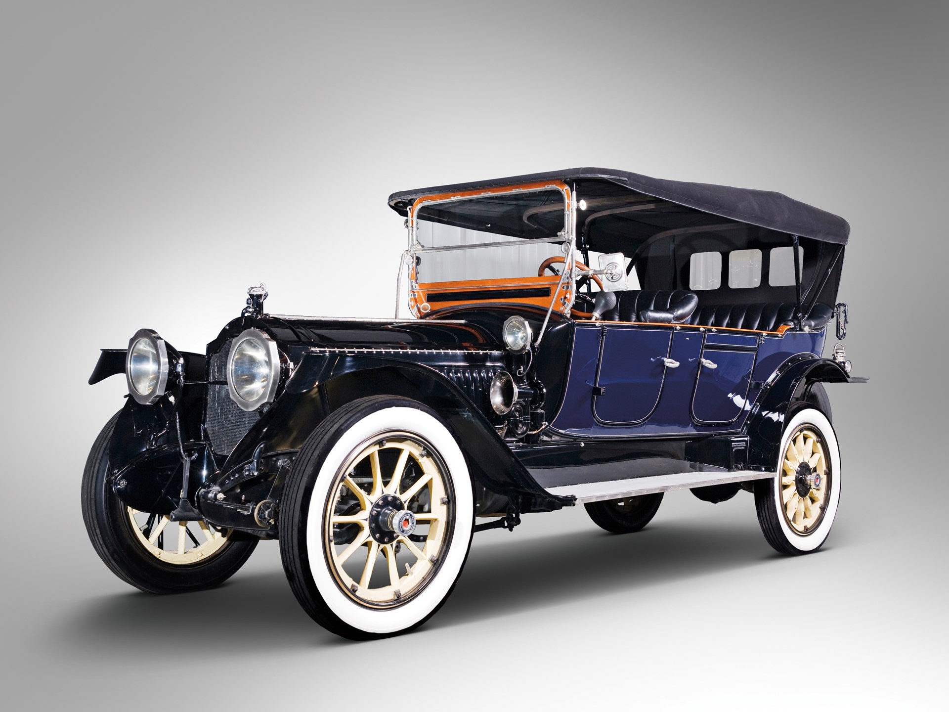 Packard Model 30 Touring Wallpapers