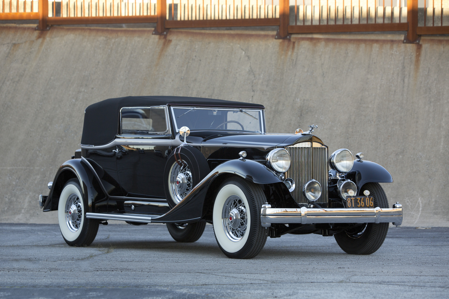 Packard Super Eight Convertible Sedan Wallpapers