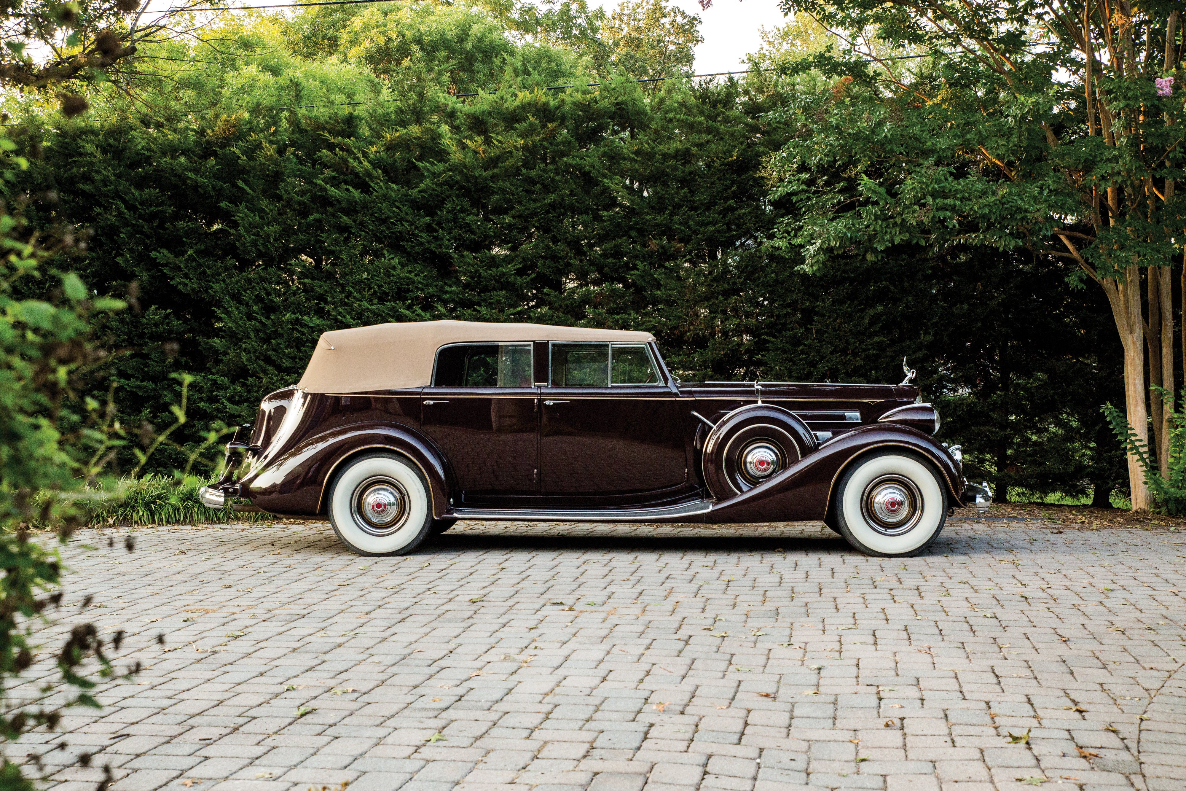 Packard Twelve Coupe Wallpapers