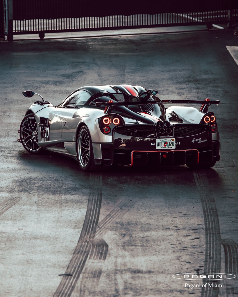 Pagani Huayra Roadster Bc Wallpapers