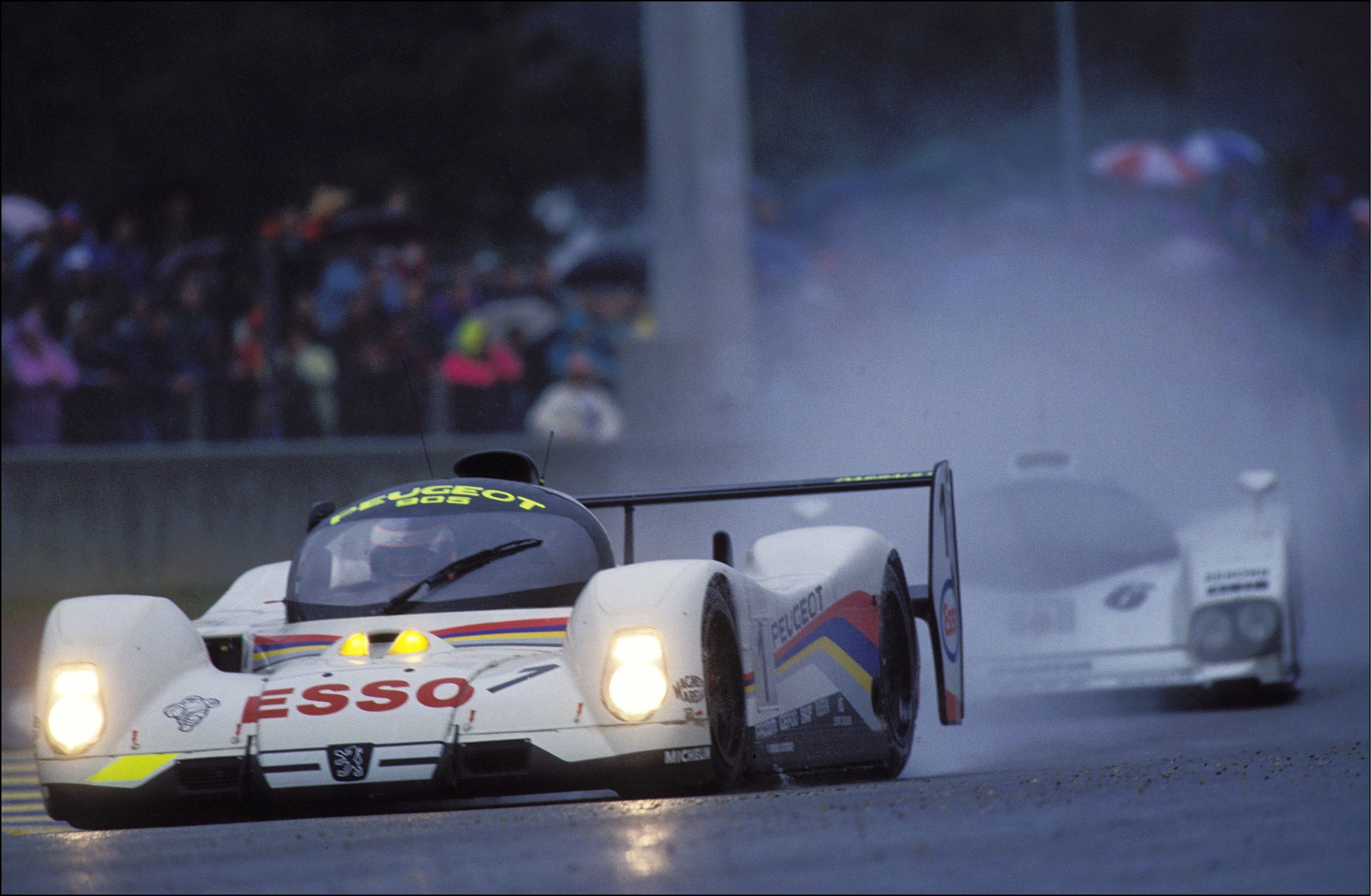 Peugeot 905B Wallpapers