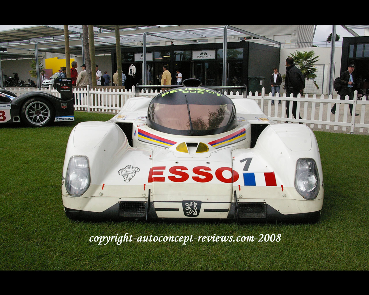 Peugeot 905B Wallpapers