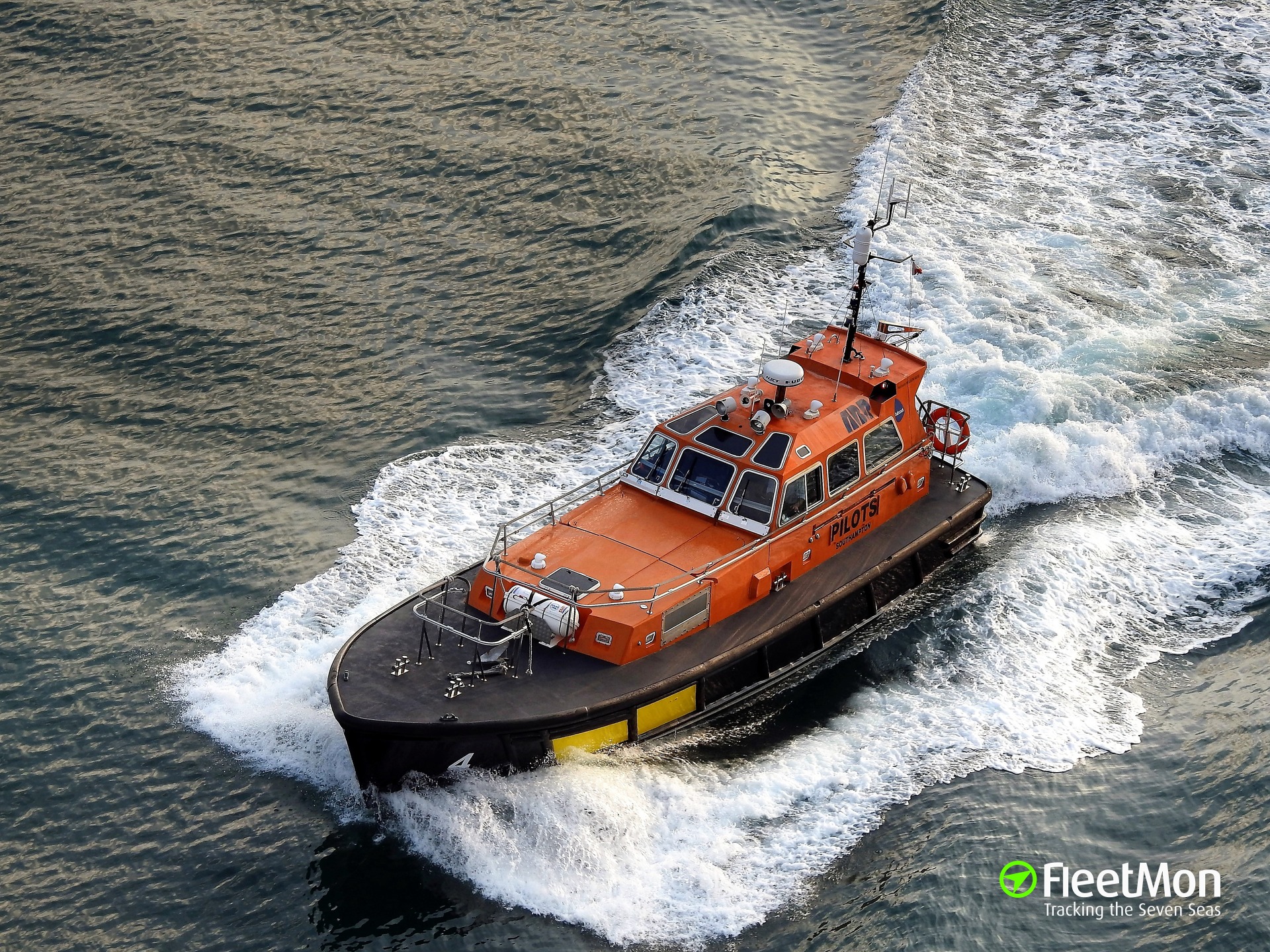 Pilot Boat Wallpapers