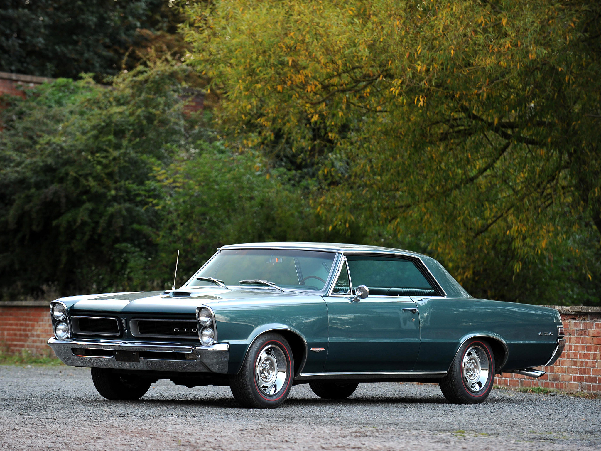 Pontiac Lemans Wallpapers