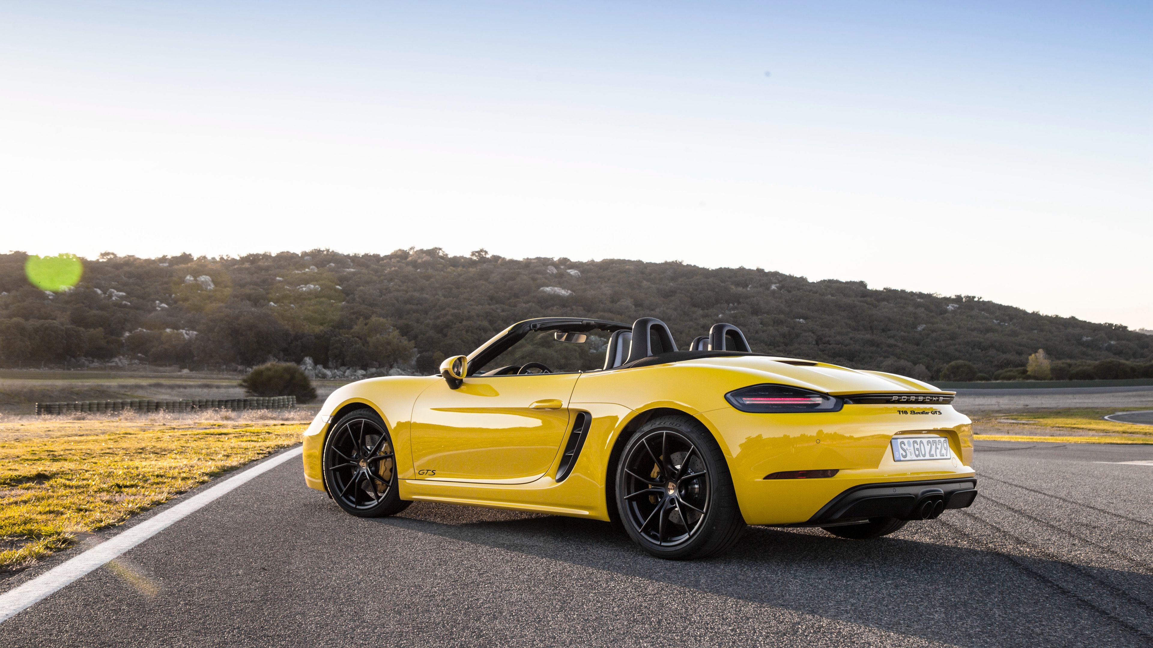 Porsche 718 Boxster S Wallpapers