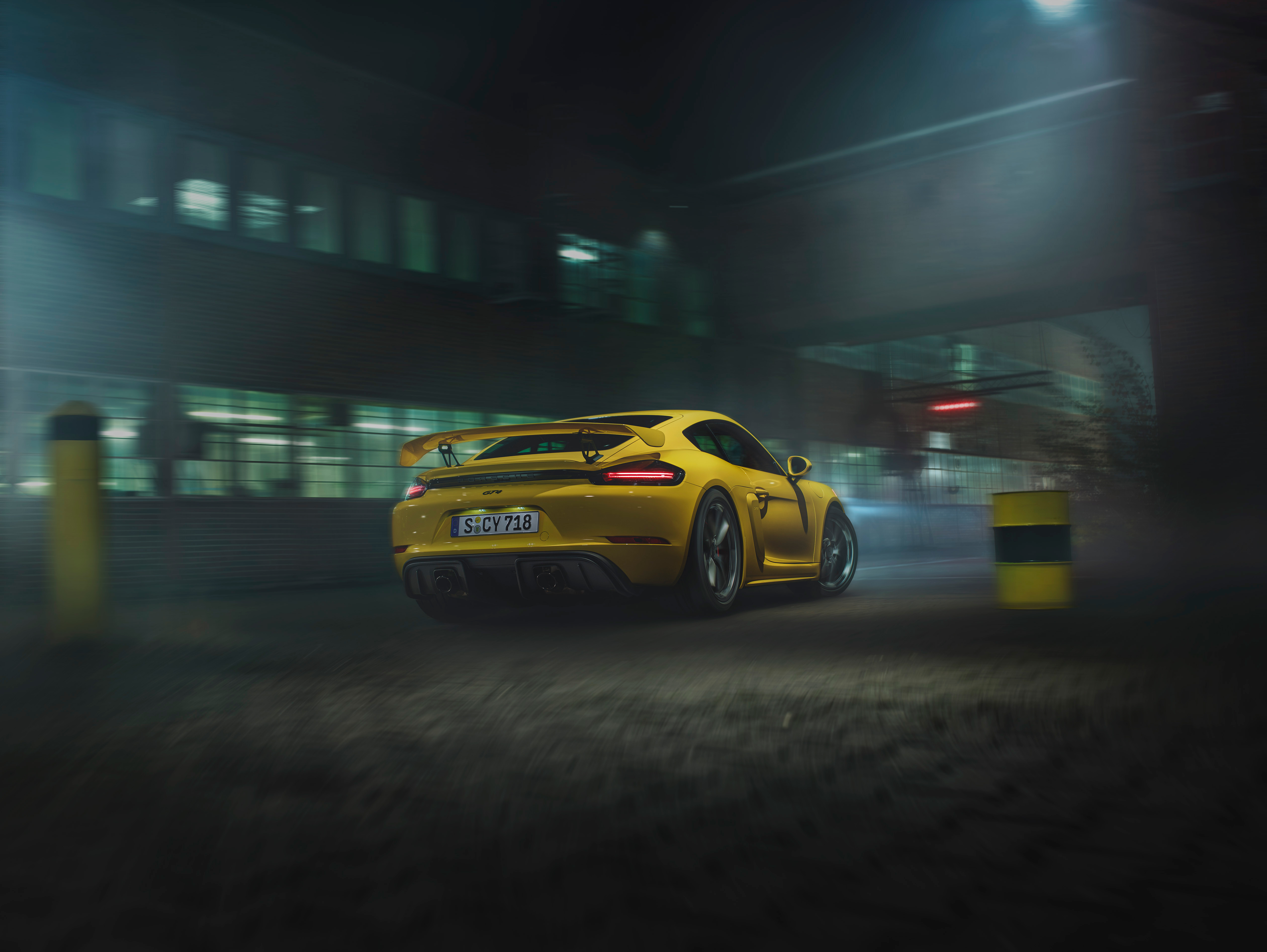 Porsche 718 Cayman Gt4 Wallpapers