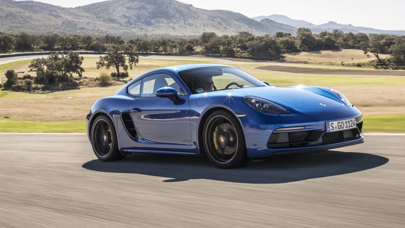 Porsche 718 Cayman Gts Wallpapers