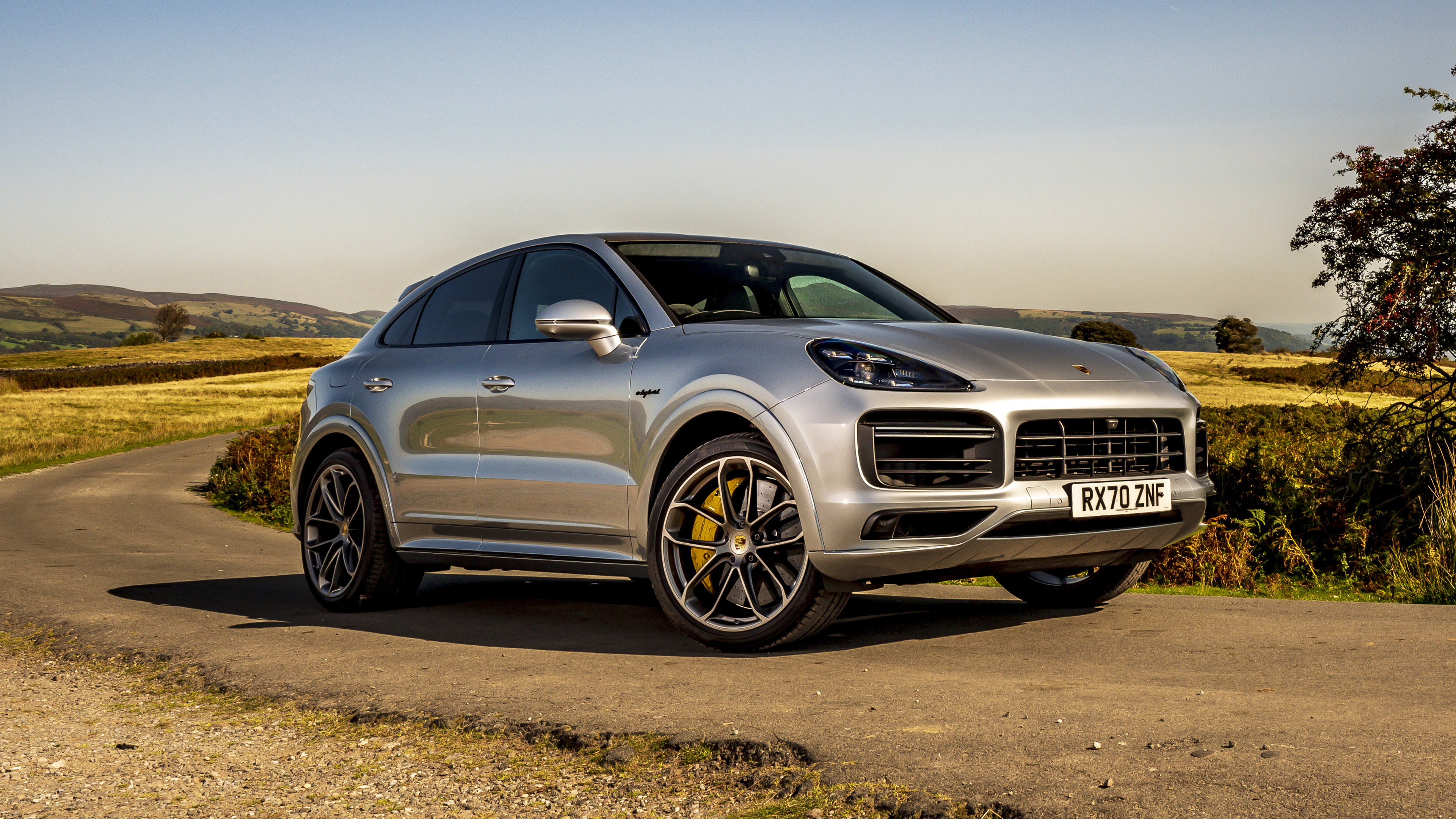 Porsche Cayenne E-Hybrid Wallpapers