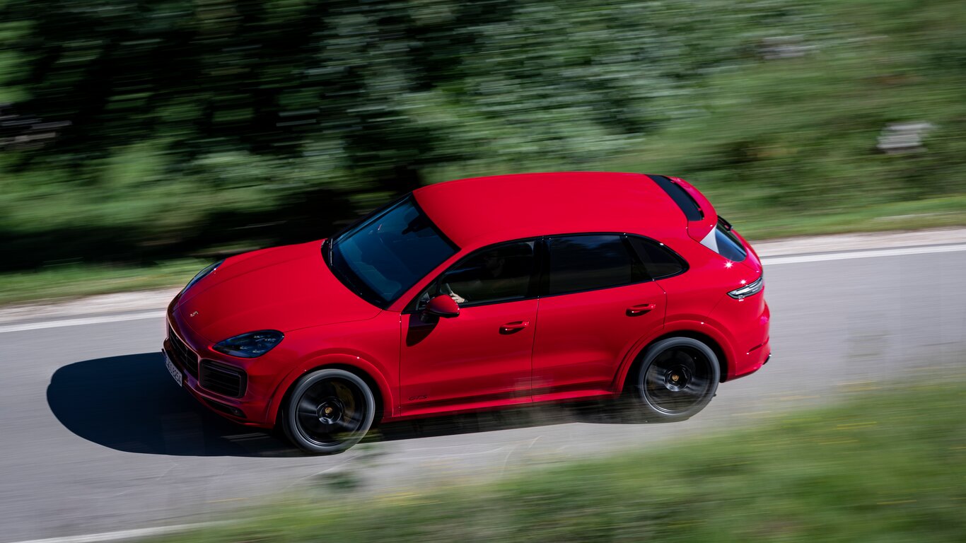 Porsche Cayenne Gts Wallpapers