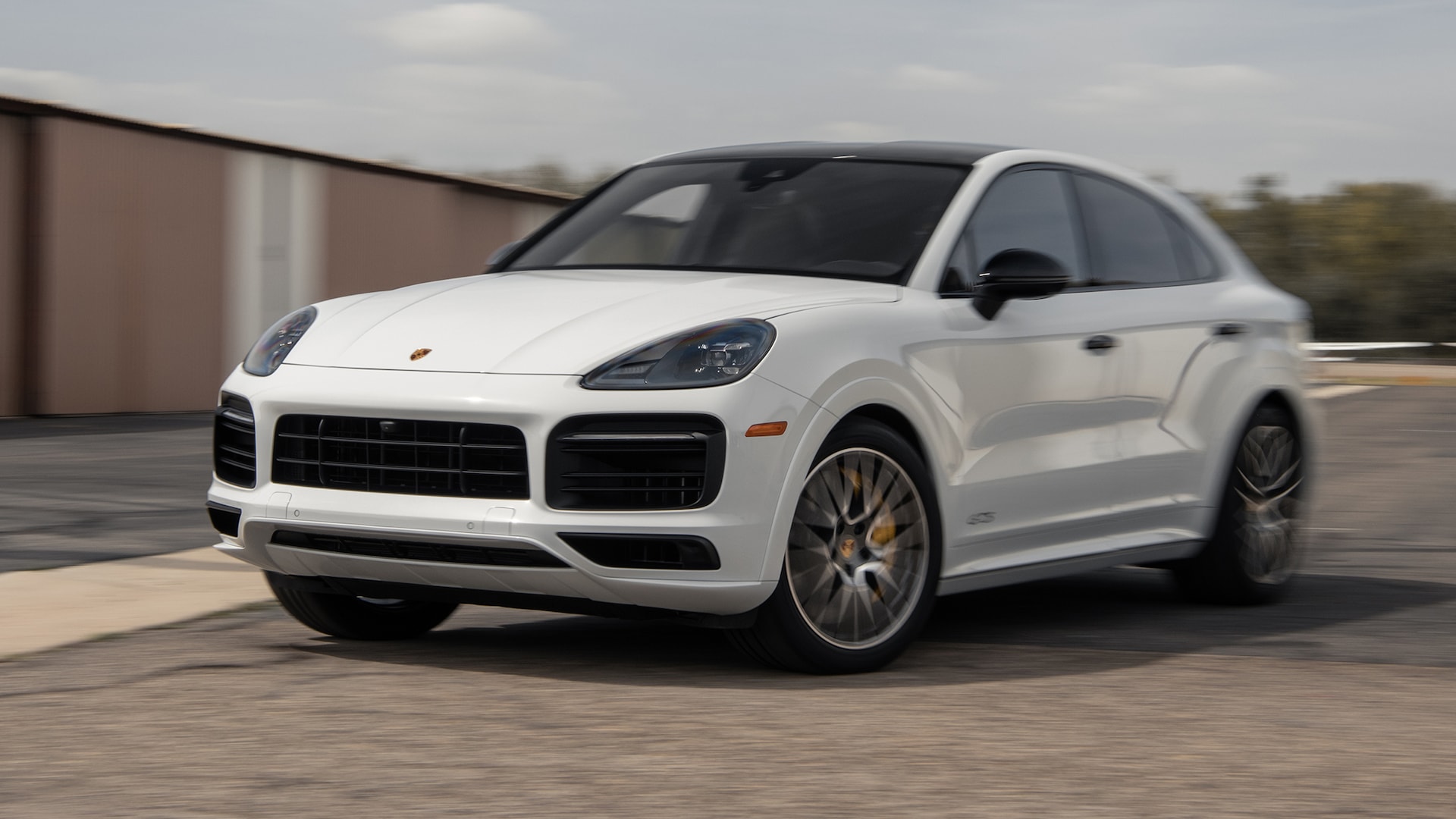 Porsche Cayenne Gts Wallpapers