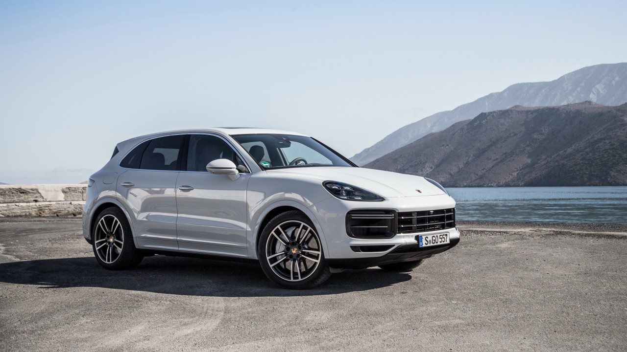 Porsche Cayenne Turbo Wallpapers