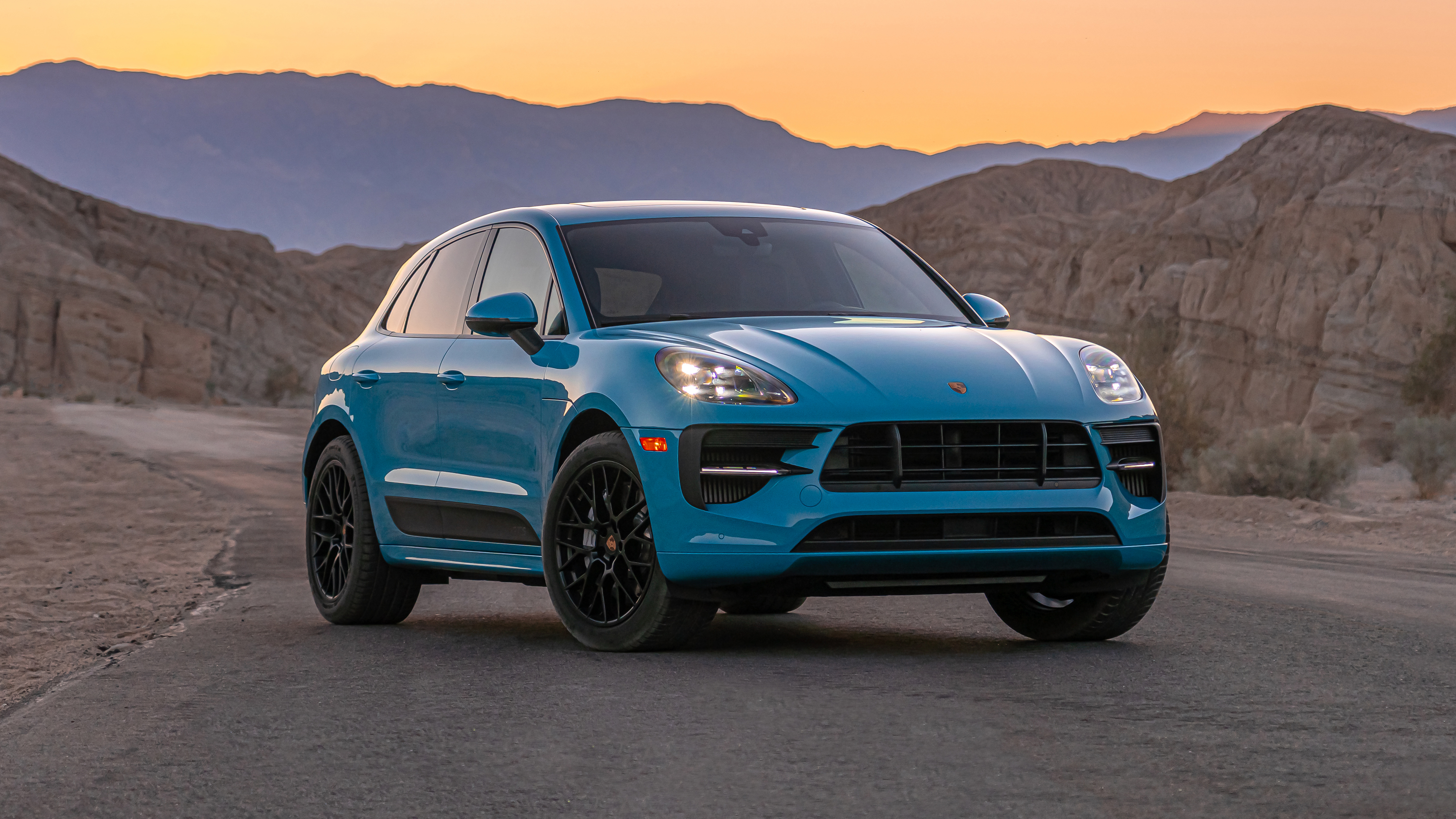 Porsche Macan Gts Wallpapers