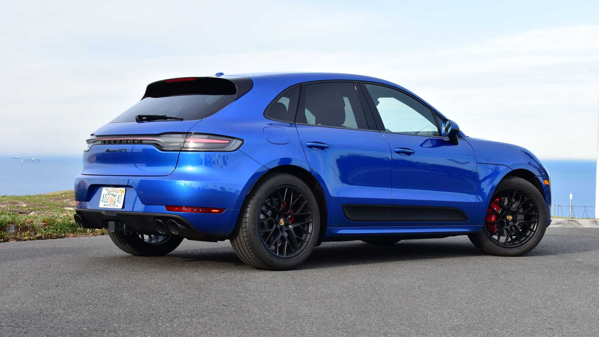 Porsche Macan Gts Wallpapers