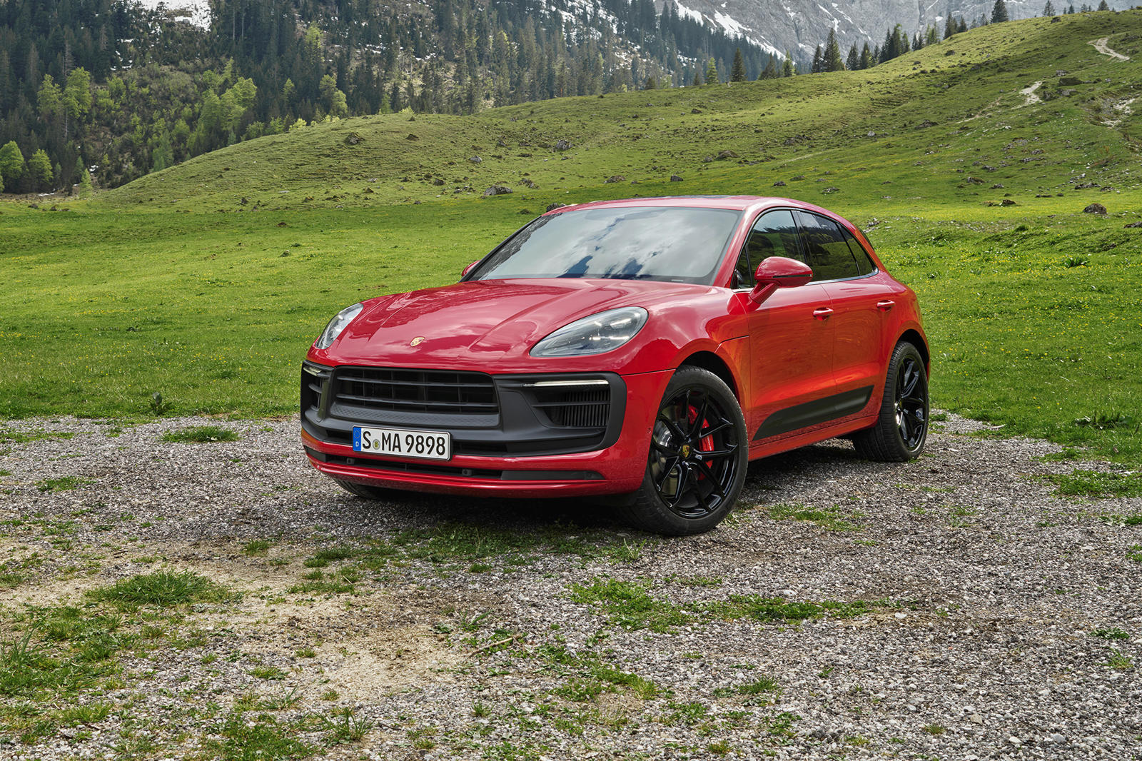 Porsche Macan Gts Wallpapers