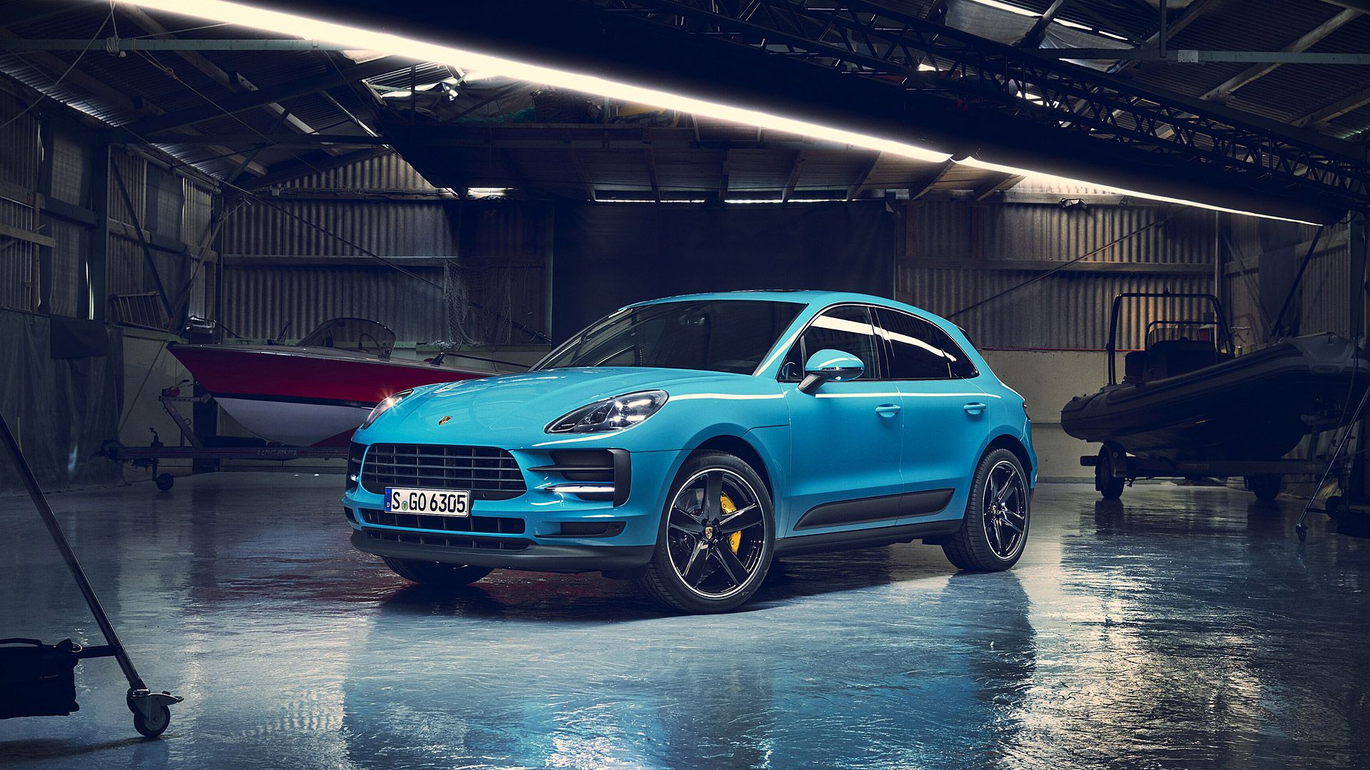 Porsche Macan Turbo Wallpapers